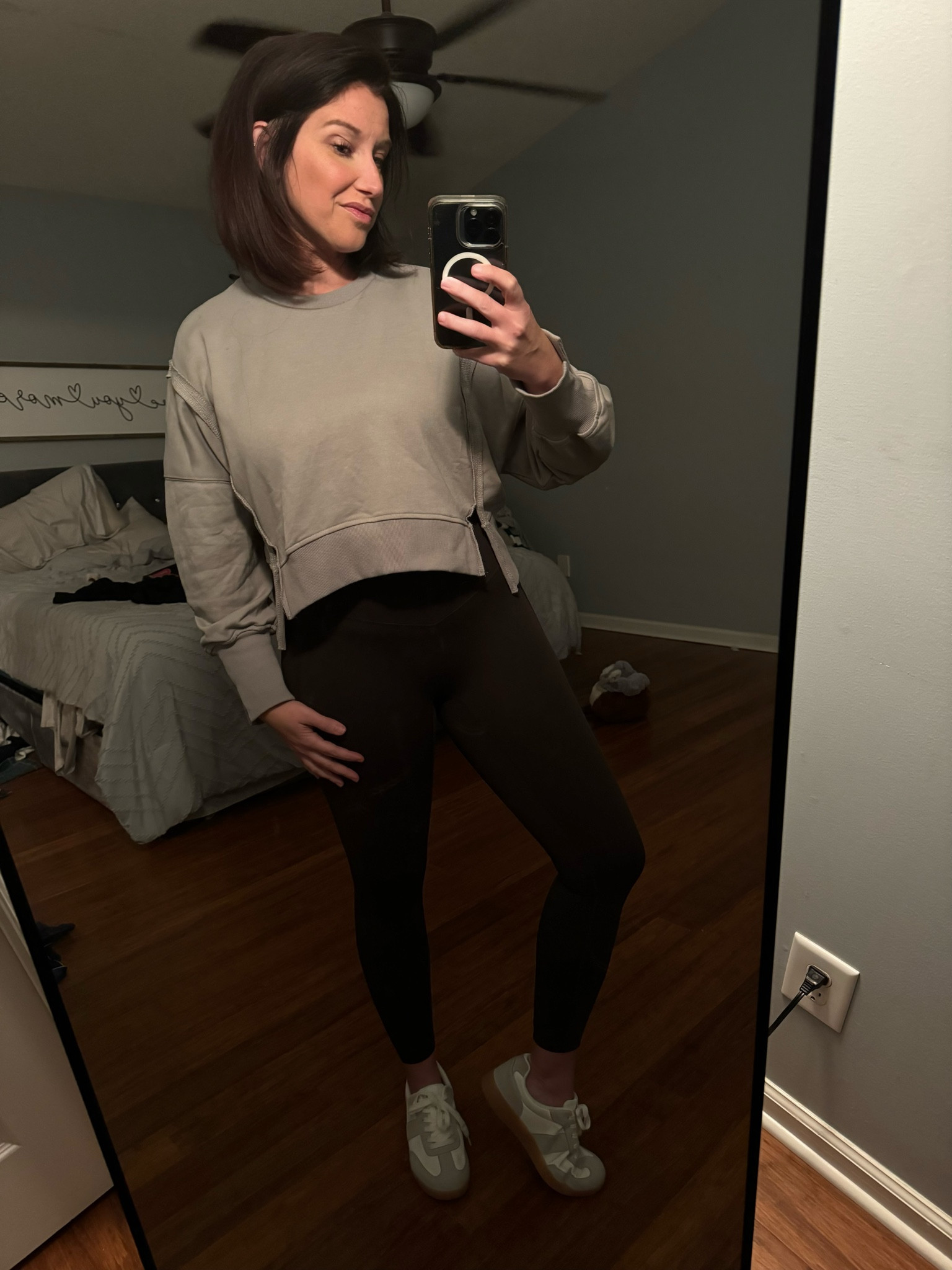 Mom Uber outfit that is cozy, chic and budget friendly!!!!

#LTKOver40 #LTKStyleTip #LTKFindsUnder50