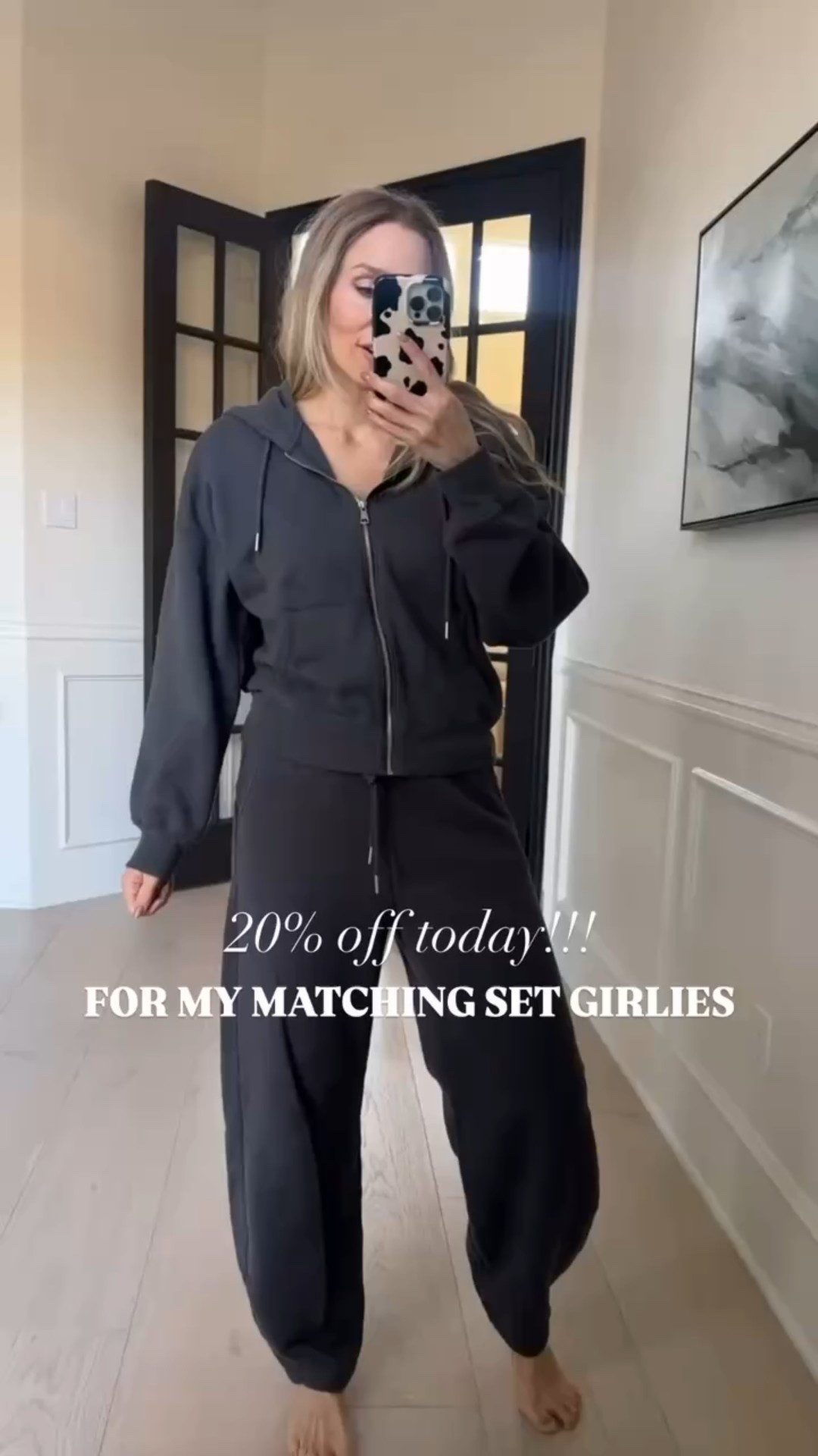 🤍 I’ve been living in sweats this last week to stay cozy & warm. 

I love the slight barrel sweatpants  

My exact jacket is oos, but this one linked is nearly identical. 


PLUS ALL ON SALE TODAY! 

Wearing size s / my tts 

#LTKootd #LTKmorningroutine #LTKmomlife