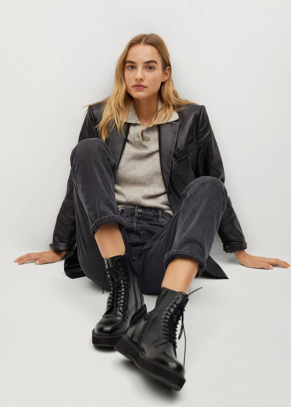 Lace-up track sole boots | MANGO (UK)