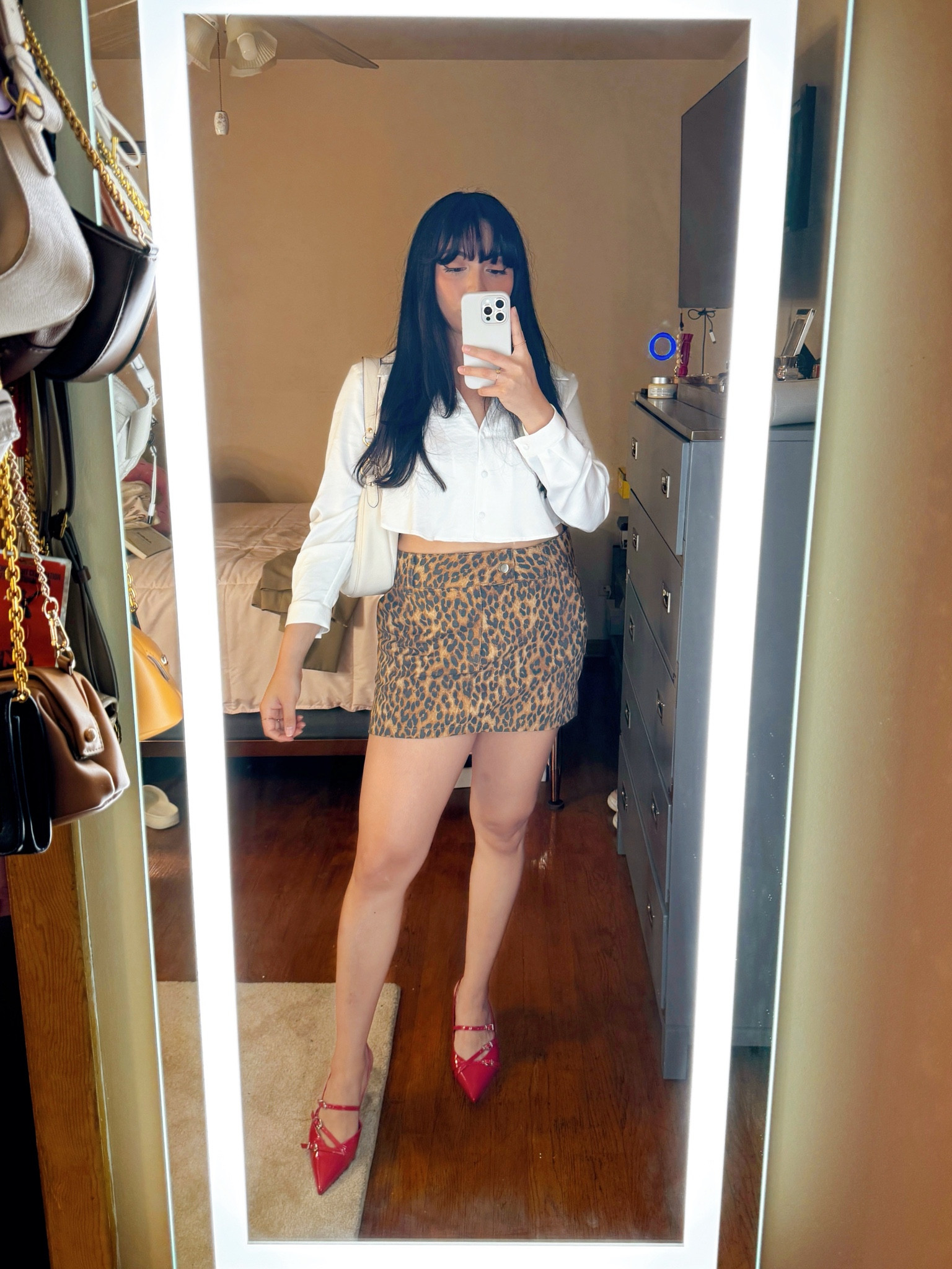 Bold print and colors for the fall. 🍂



#LTKStyleTip #LTKShoeCrush #LTKSeasonal