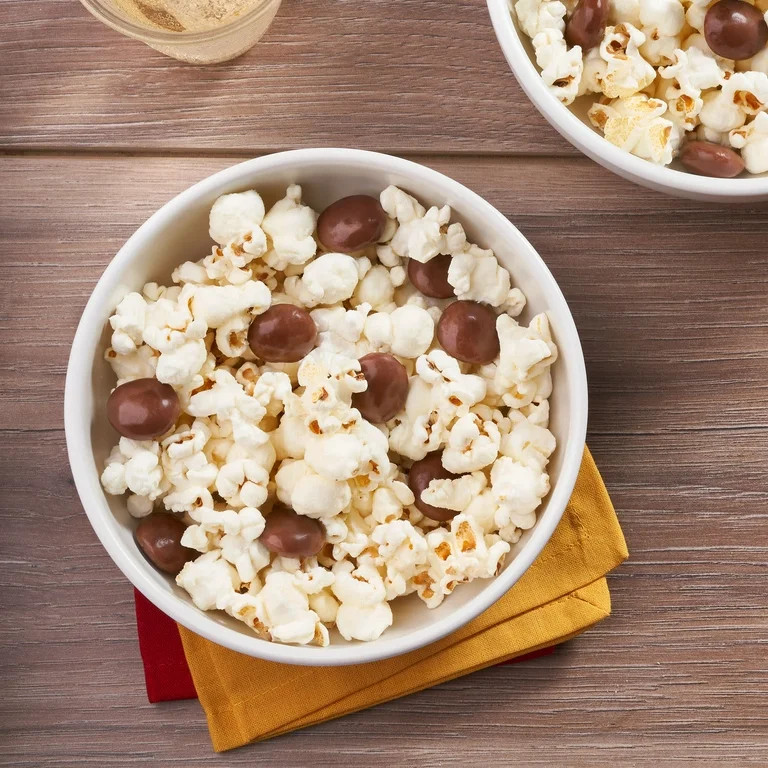 MILK DUDS, Chocolate and Caramel Candy, Movie Snack, 10 oz, Carton | Walmart (US)