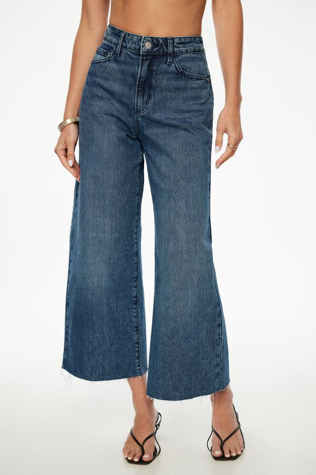 Chloe Ultra Wide Leg Crop Jeans | Dynamite Clothing