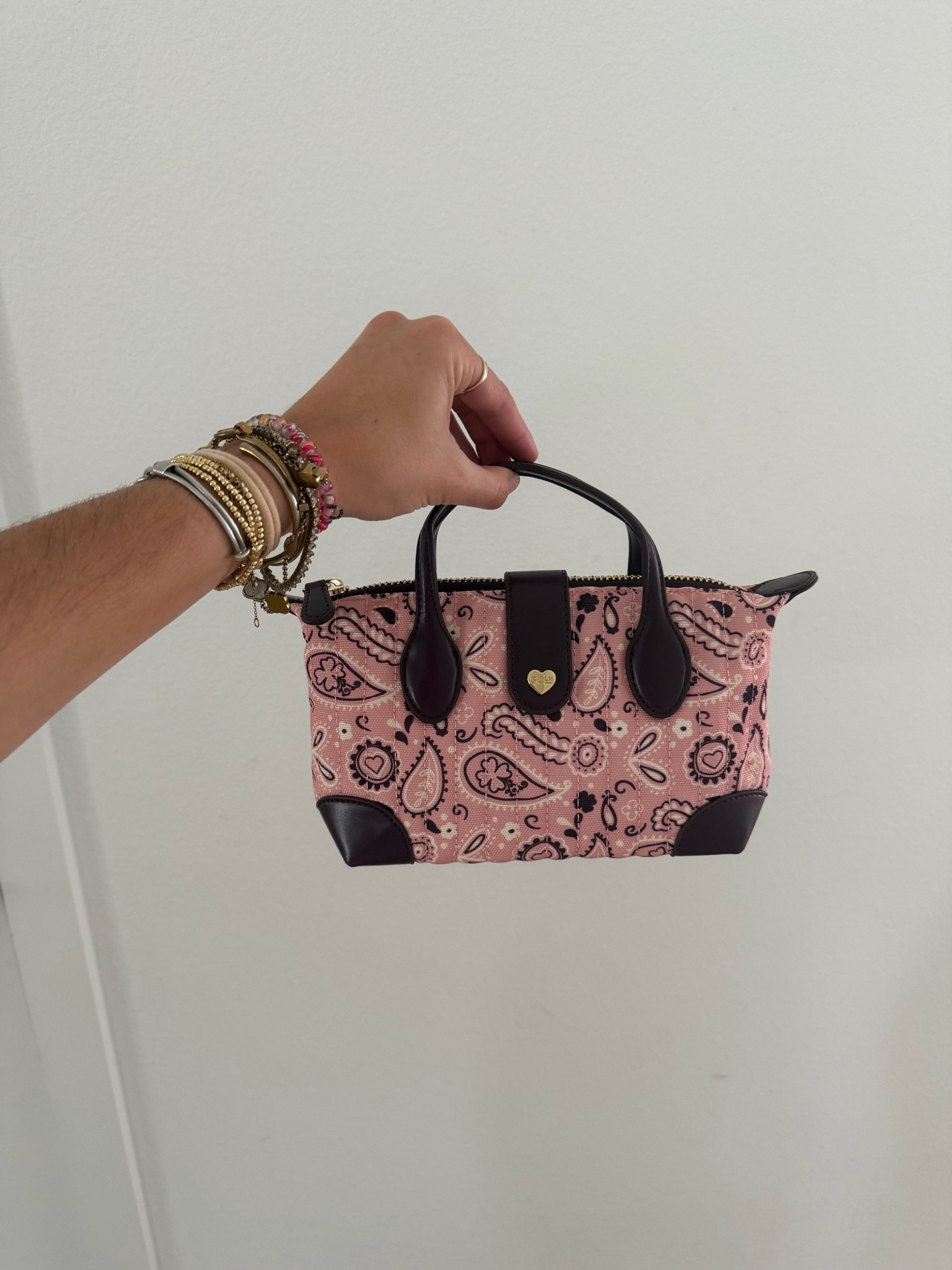 @stoneyclover Go hands-free in style with this vibrant pink paisley crossbody bag featuring a chic, lightweight silhouette. Customize it with western patches to create the ultimate personalized day-trip or rodeo purse.

#LTKootd #LTKSeasonal #LTKdayinmylife