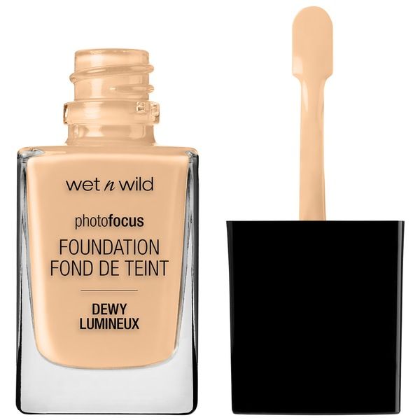 Wet n Wild Photo Focus Dewy Foundation | CVS