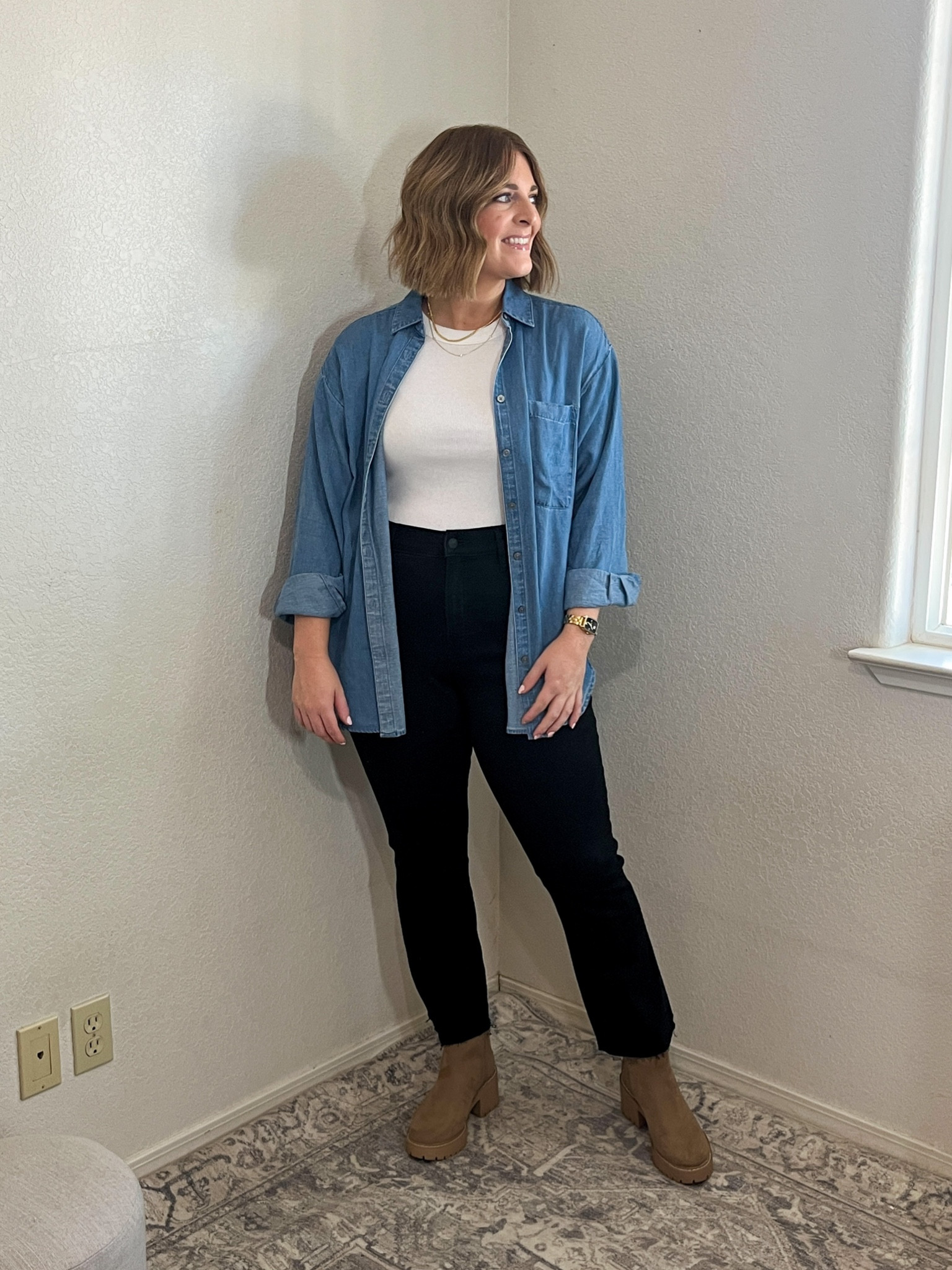 Chambray button down// wearing M 

#LTKunder50 #LTKFind #LTKstyletip