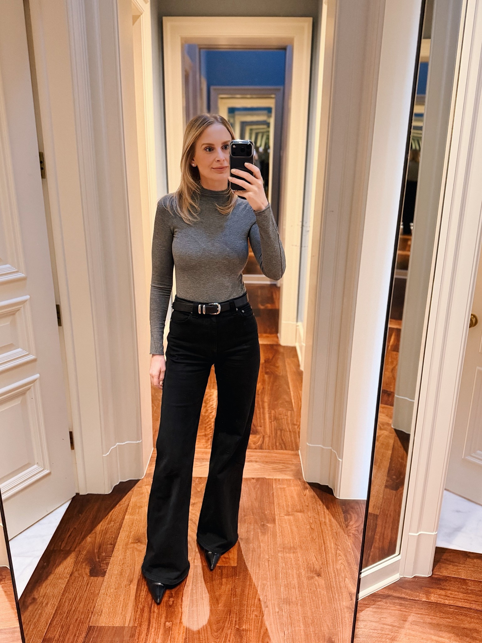 Today’s look + my black COS coat for the flight back to NYC! 

#LTKTravel