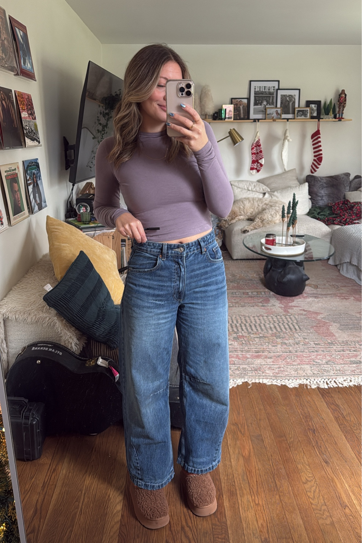 Will be wearing this on repeat this winter #wfh #cozycute

Shirt: skims tts small
Pants: Zara size EU 34/ US 2 (I fluctuate but went with my smaller size and there’s still plenty of room)
Shoes: Uggs from Poshmark tts 7

#LTKFindsUnder100 #LTKShoeCrush #LTKStyleTip