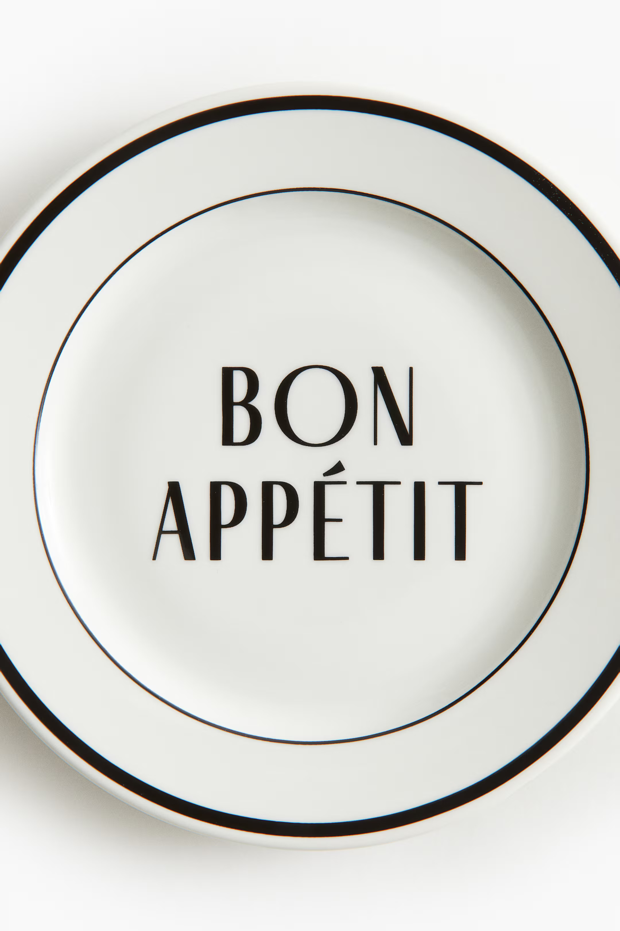 Medium-Sized Porcelain Plate | H&M (US + CA)