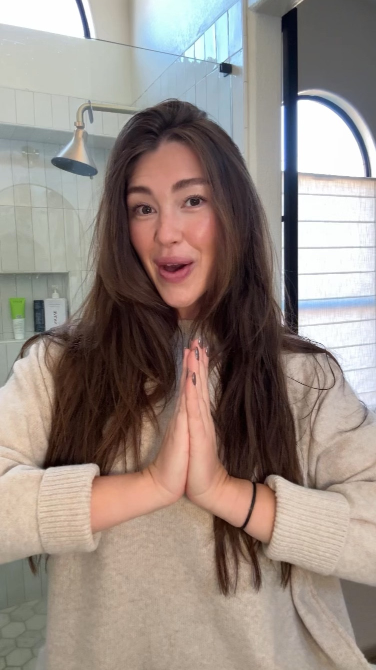 How I curl my hair + all products and tools linked! 

#LTKFindsUnder50 #LTKHoliday #LTKBeauty