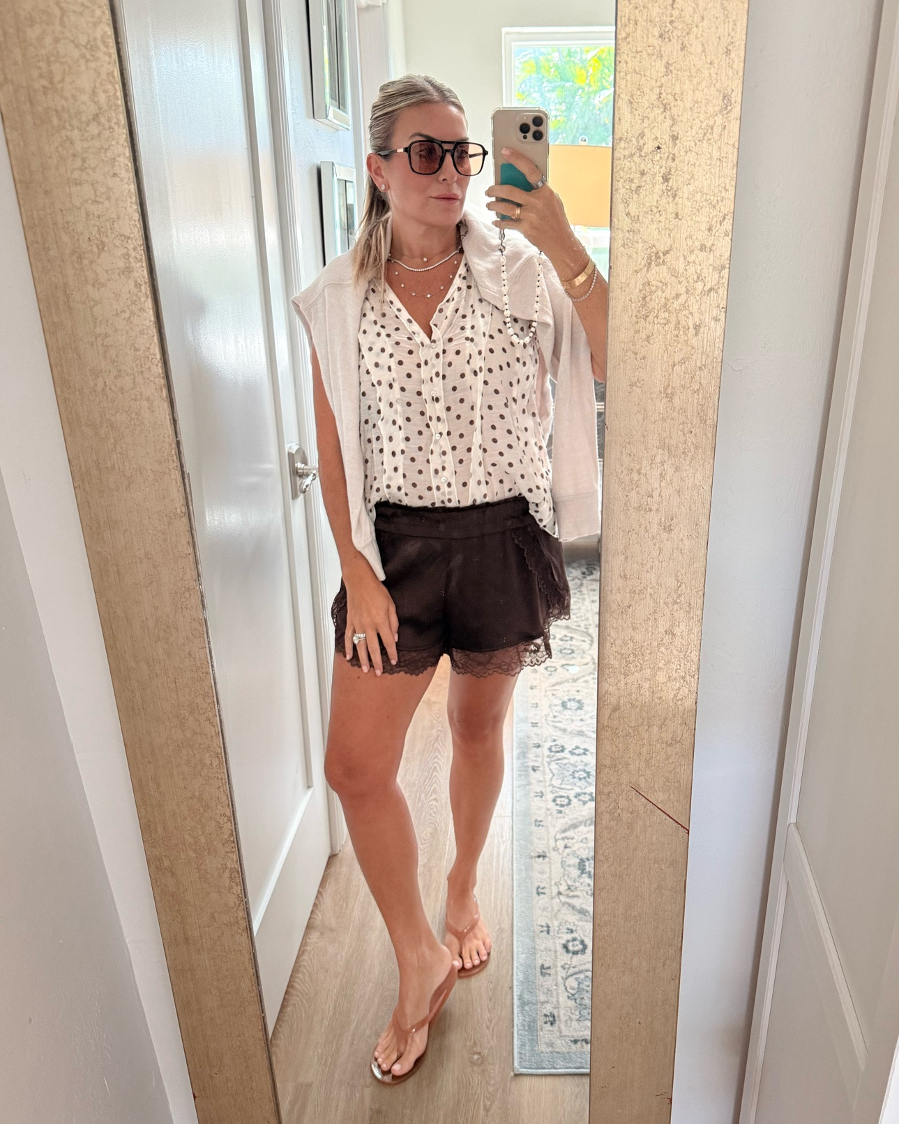 These shorts and flip flops are 🤌🏻

#LTKootd #LTKmomlife
