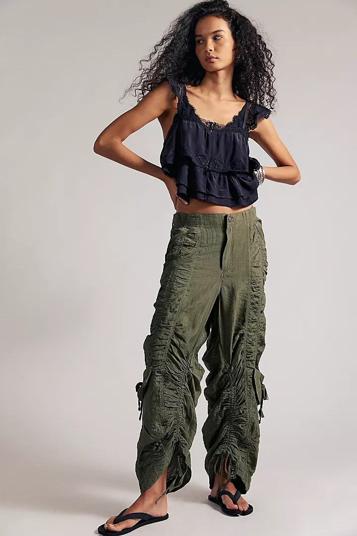 We The Free Scorpio Shirred Mid-Rise Cargo Pants | Free People (Global - UK&FR Excluded)