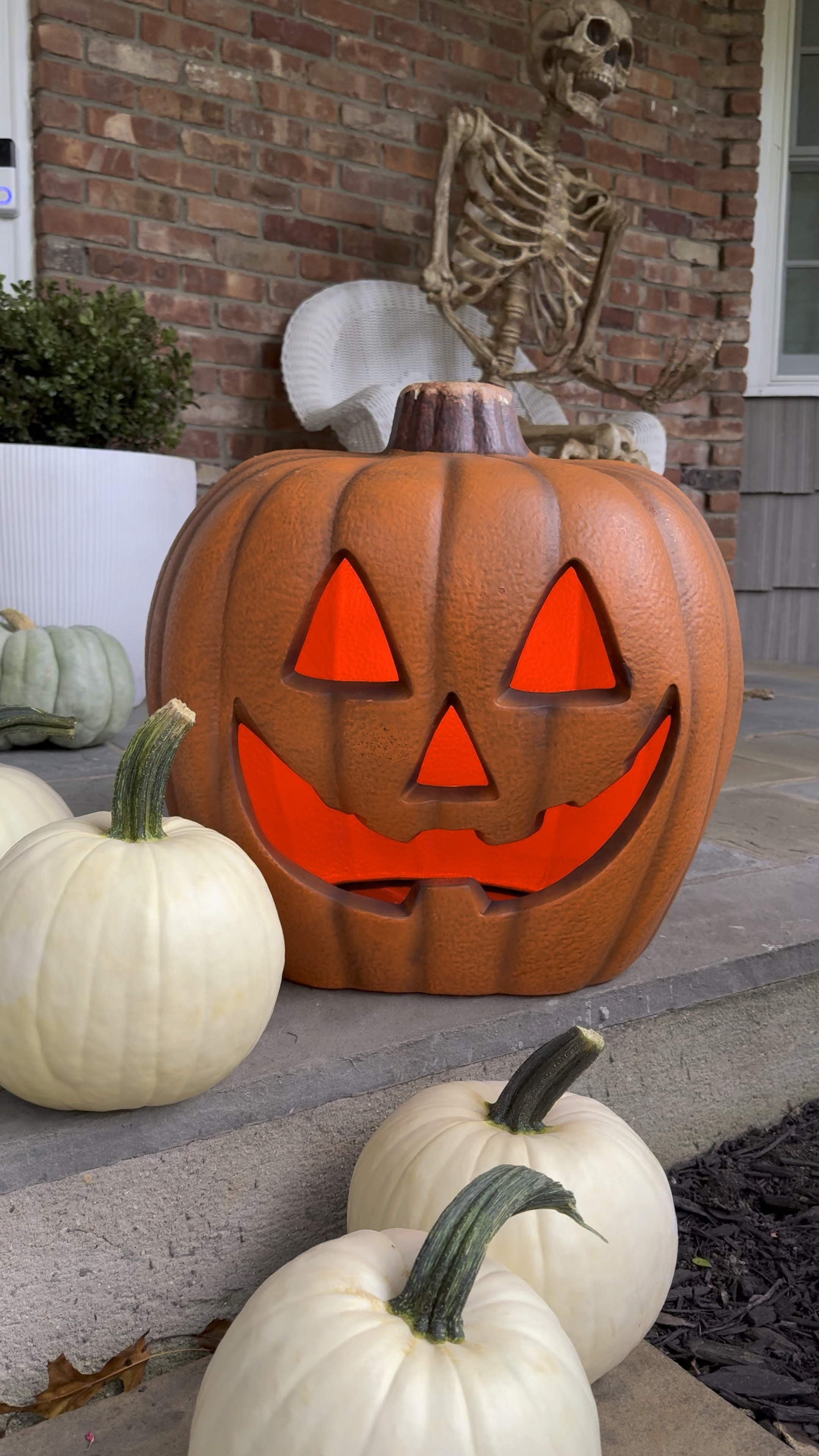 The cutest happy Jack-O-Lanterns! Perfect for this spooky season 🎃 👻 

#LTKFallSale #LTKHalloween #LTKSeasonal