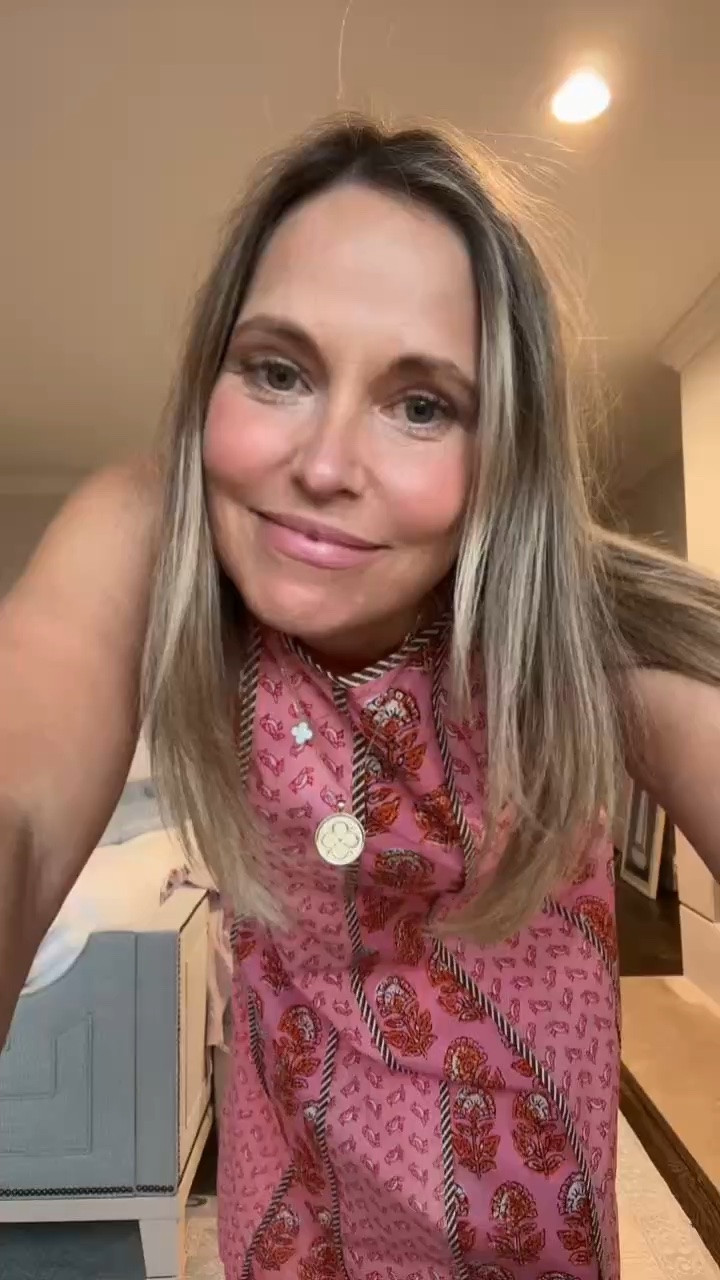 Feeling snatched in this pretty dress that hides the meno-belly! The vertical lines and preppy pink color is going to make this a sellout risk! s

#LTKMothersDay #LTKOver40 #LTKMidsize