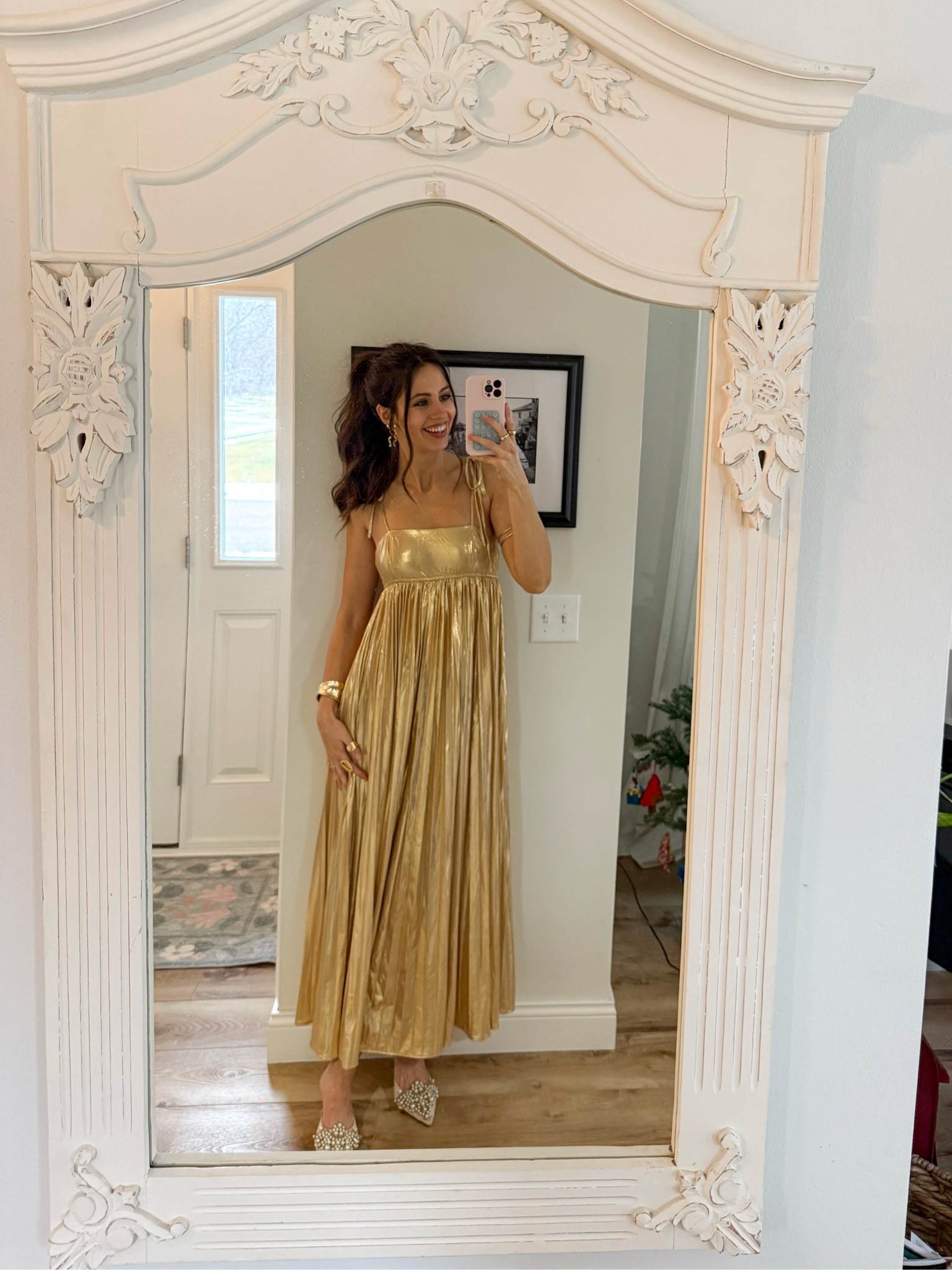 Code KATHLEENSAVE30 for 30% off  at Vici!

NYE dress, party dress, new years dress, New Year’s Eve dress, NYE outfit, New Year’s Eve outfit, gold dress, gold maxi dresss

#LTKSeasonal #LTKHoliday #LTKParties