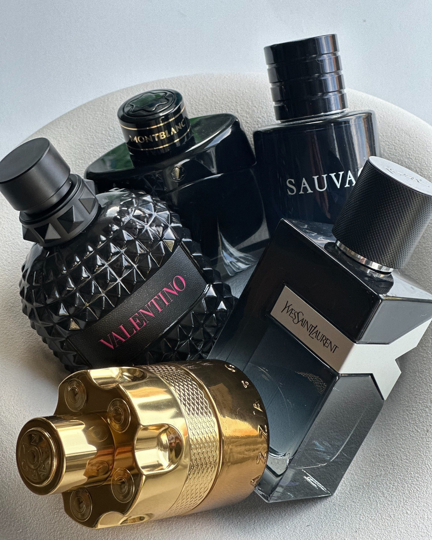 🌟 My Top 5 Favorite Fragrances for Him 🌟

 @azzaro_parfums Forever Wanted Elixir

(Warm & Spicy) Dive into a captivating blend of warm and spicy notes with hints of raspberry extract, cardamom heart, and leather accord. Perfect for the adventurous man who exudes confidence, ideal for evenings or special occasions. 🌙

 @valentino.beauty Born in Roma Uomo Extradose Parfum

( Warm & Spicy) Embrace the daring and stylish side with this warm and spicy scent. Featuring spice blend, lavandin heart, and vetiver heart, it’s for the man who stands out and leaves a lasting impression. I love how fresh it smells too! 💥

@yslbeauty Y Eau de Parfum

(Citrus & Woody) Fresh, long-lasting, and powerful. Starts with a bright, crisp note from sage and geranium, transitioning to warm woody notes and tonka bean. Perfect for the confident man who values freshness and depth. 🌿

@montblanc Legend Eau de Parfum
( Citrus & Woody) A modern yet timeless fragrance. Fresh and clean top notes, woody-floral heart, and sensual dry down with tonka beans and sandalwood. Perfect for everyday wear in spring and summer. 🌸

@diorbeauty Sauvage Eau de Parfum

Sauvage is a fresh and powerful fragrance that has a mysterious and sensual side. It starts with spicy and juicy bergamot, which gives it a bright and lively feel. This is followed by earthy patchouli and warm vanilla, with hints of smokiness. Together, these elements create a memorable scent that stays perfect for day or night.

PR; also thank you @influenster and azzaro parfums for the #complimentary fragrance in exchange for my honest review.

My hubby said the Valentino Beauty Born in Roma Uomo Extradose is his #1. 💗

Which scent captures your hubby’s style? 👀✨ 

#fragrancecollection #fragranceforhim #azzaroparfums #foreverwantedelixir #yslbeauty #giftedbyyslbeauty #valentinobeauty #giftedbyvalentinobeauty #borninroma

#LTKGiftGuide #LTKMens #LTKBeauty