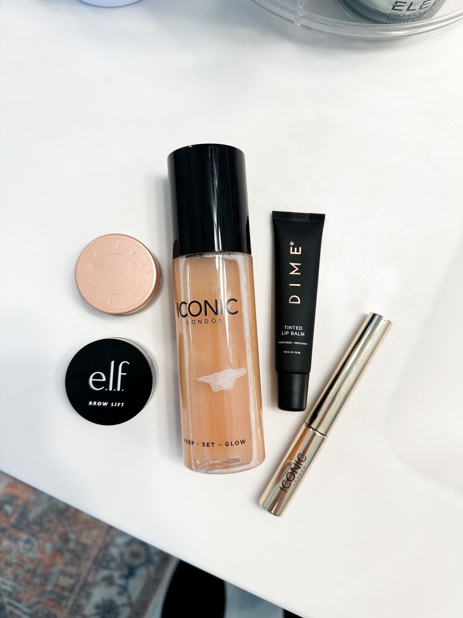 3 minute makeup routine 

#LTKbeauty