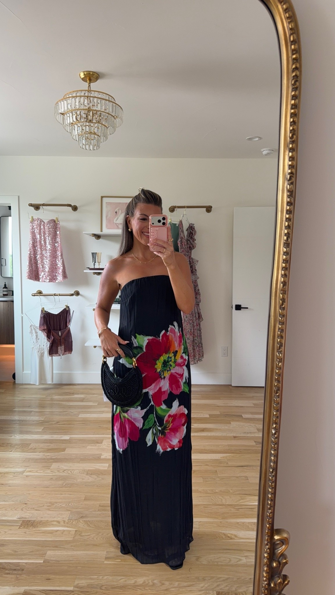 summer wedding guest black strapless floral dress 💍🌺

dress the population code: emerson15
electric picks code: emerson20

usually wearing a small/2


summer wedding guest dress, wedding guest dress, cocktail dress, semi-formal dress, black tie wedding guest dress, destination wedding guest dress, garden party dress

#LTKgrwm #LTKSeasonal #LTKWedding