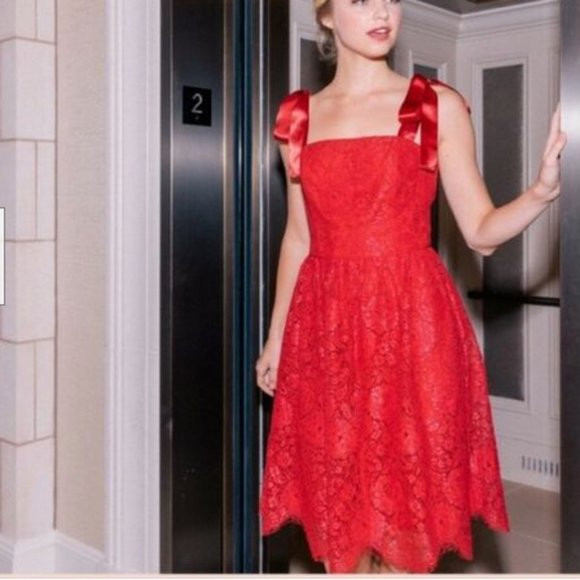 Gal Meets Glam Red Lace Lucia Tie Shoulder Dress | Poshmark