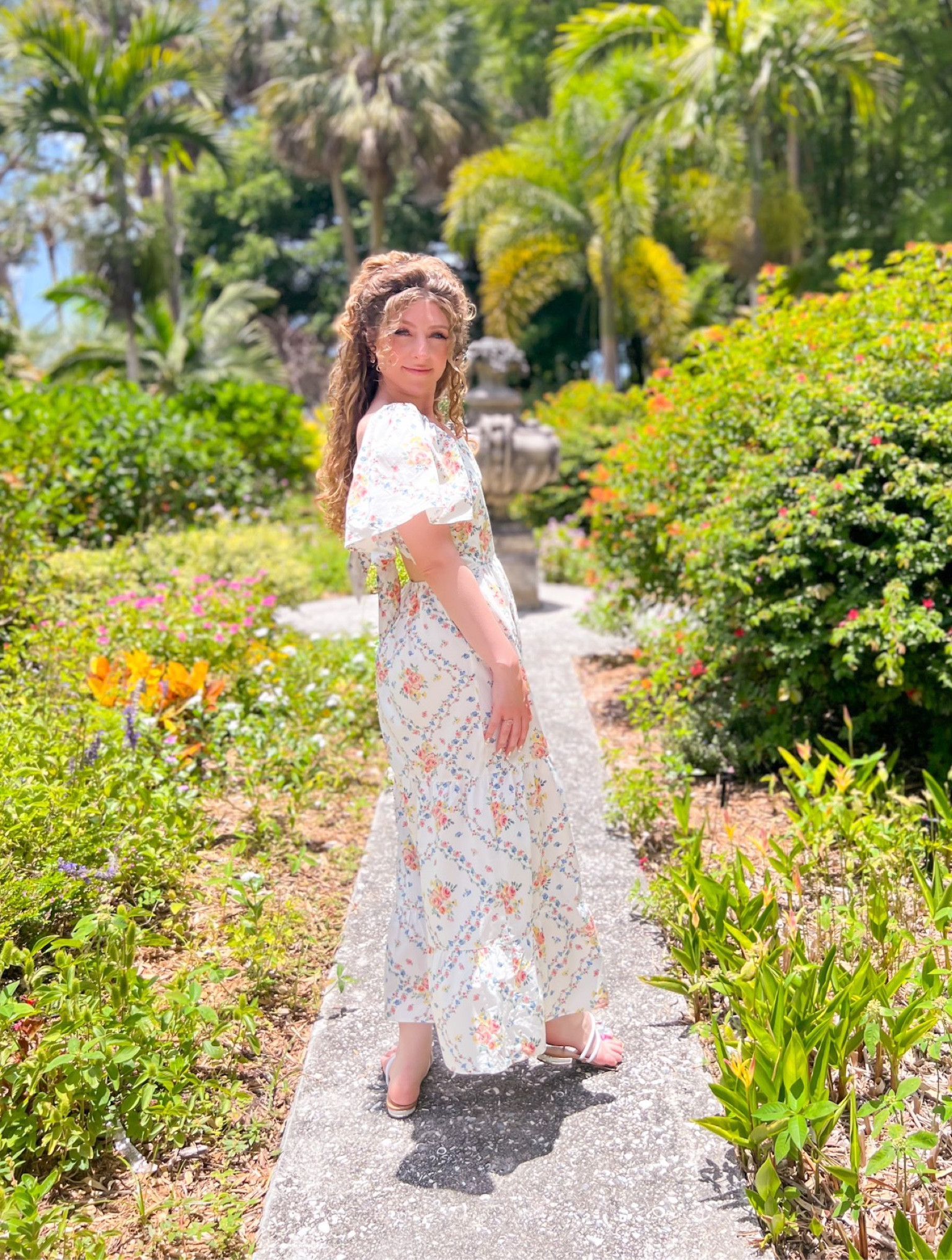 Hello September 🍂
Let’s enjoy the last days of summer and wait for the autumn to come, take time to stop and smell the flowers 🌸☀️🍁

🤍Dress @asos Miss Selfridge 
🤍Shoes @aldo_shoes 
🤍Hair accessories @shein_gb @sheinofficial 
🤍Hair products @hairburst 
For 20% off @hairburst use my code NATALIAHB

-

#september #cuteoutfits #girlyoutfits #september2022 #lastofthesummer #summer #curlygirl #hairburst #girlyfashion #summerdress #fashionreel #floraldress #travel #missselfridgeph #missselfridge #autumnvibes #florida #beautiful #theringling #naturephotography #falliscoming #autumniscoming #fall #fashion #autumn #sun #settembre #asos #flowers #sarasota

#LTKtravel #LTKSeasonal #LTKunder50