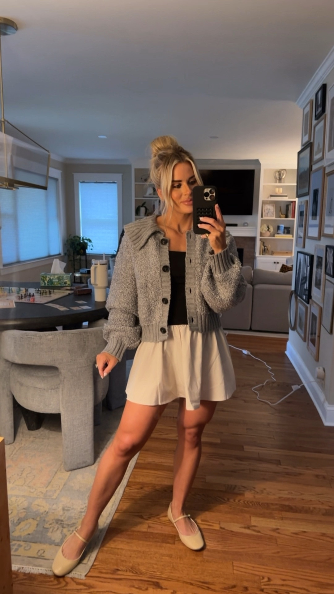 Work wear | casual work outfit | work from home | neutral outfit | chunky cardigan | mini dress



#LTKWorkwear #LTKFindsUnder50