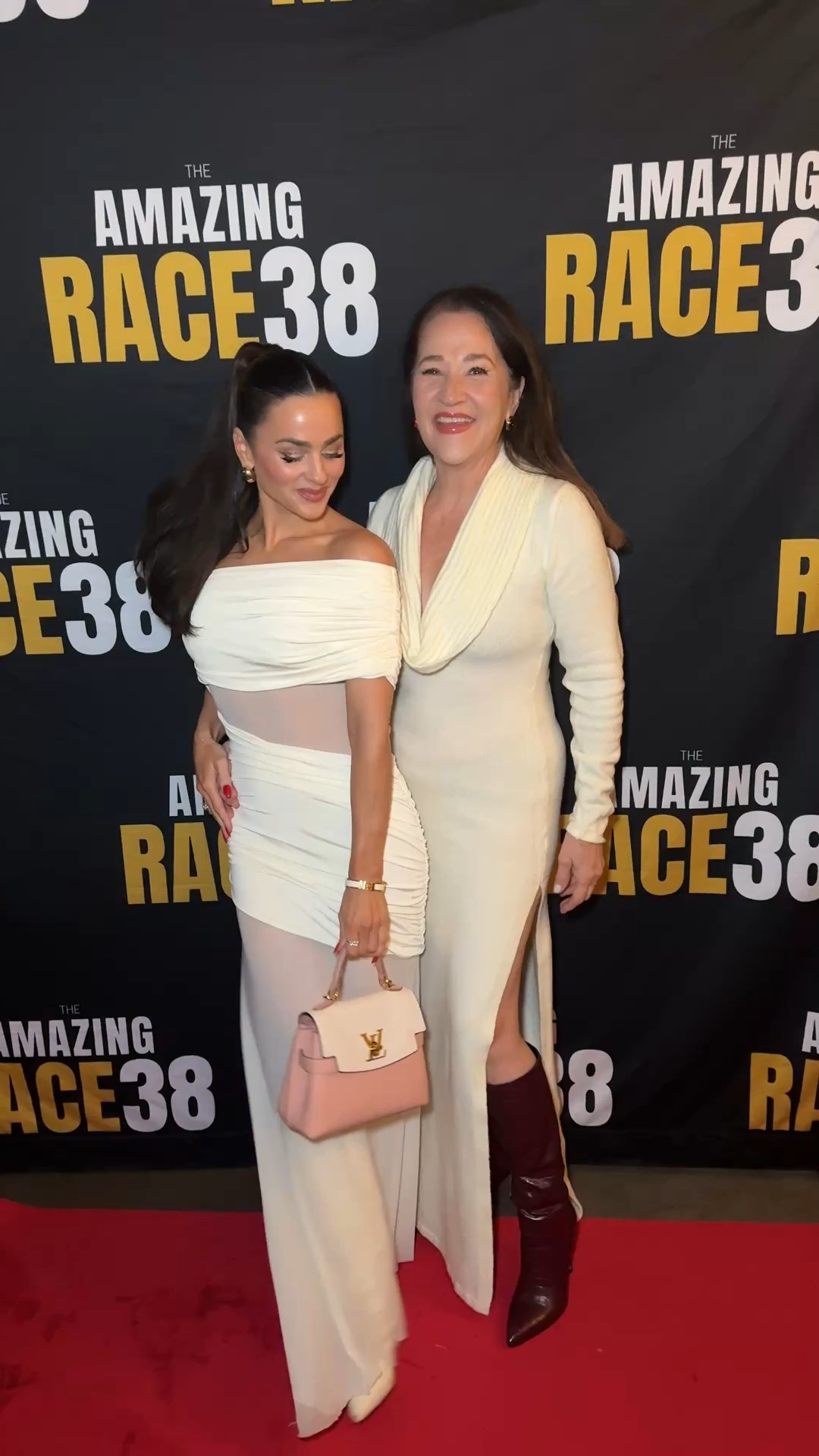 Mom and daughter Meshki dresses 

#LTKgrwm #LTKootd #LTKHoliday