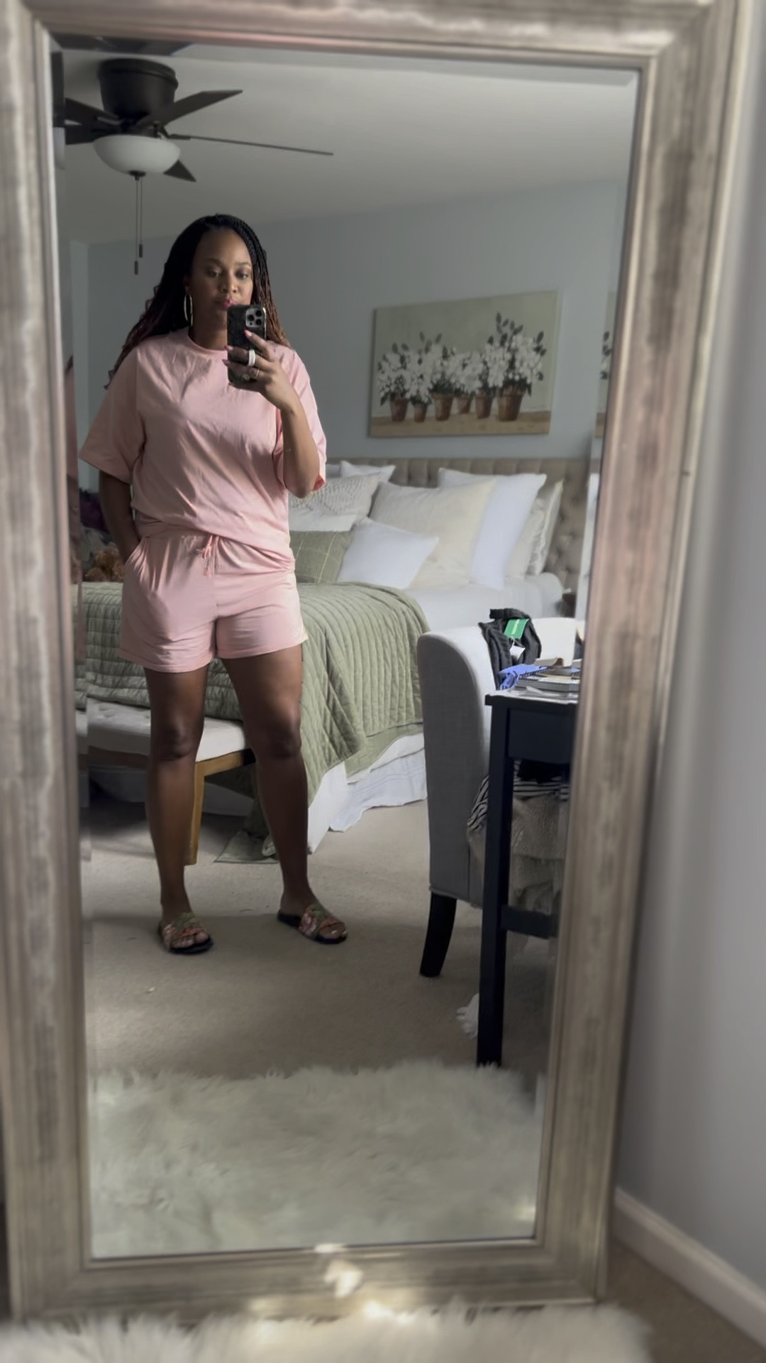 Comfiest two piece short set and it’s dirt cheap! Comes in sooo many colors! 



#LTKcurves #LTKmidsize #LTKFind