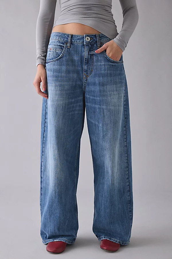 BDG Jaya Baggy Boyfriend Jean in Cali Vintage Mid, Women's at Urban Outfitters | Urban Outfitters (US and RoW)