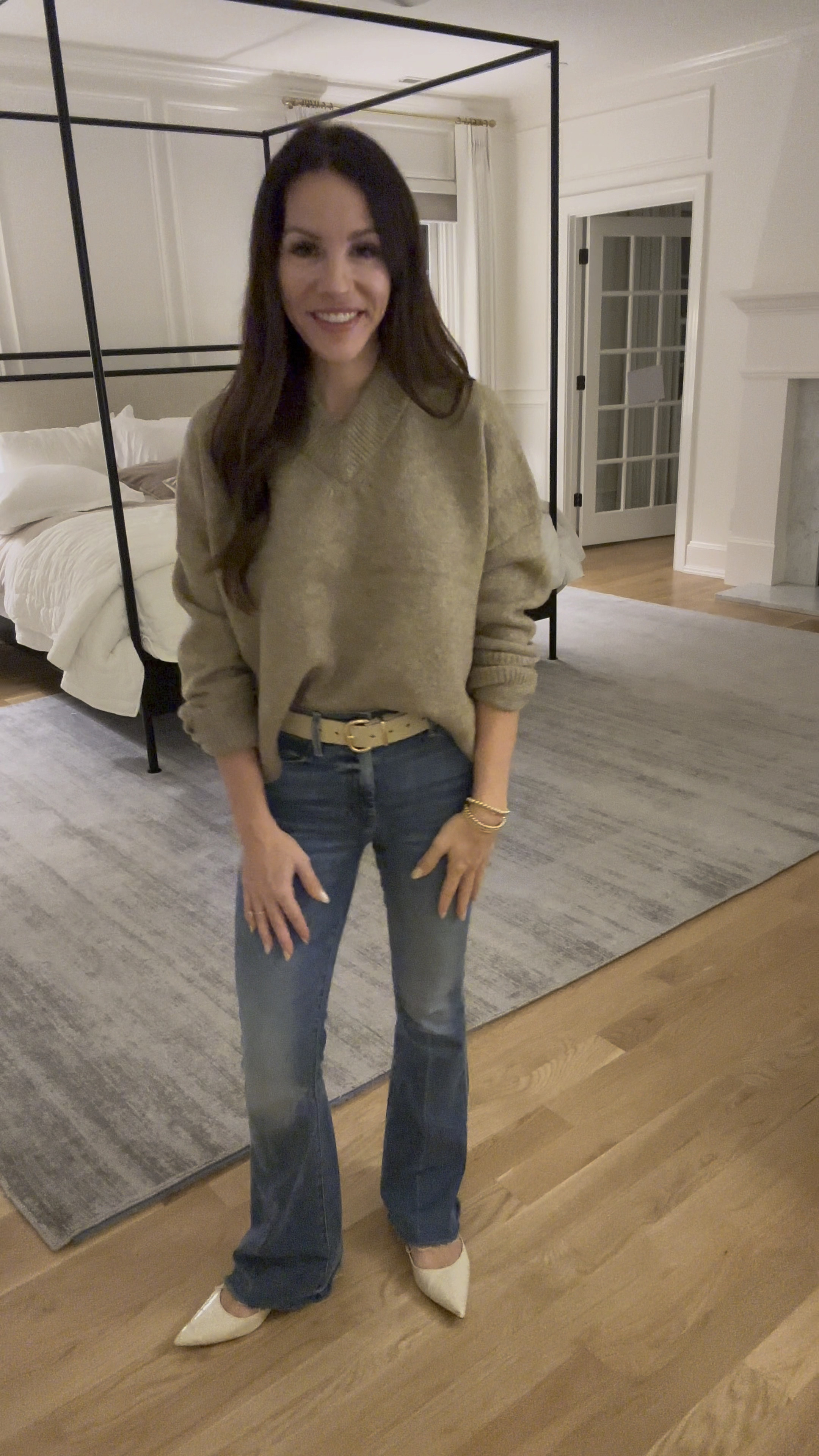 Wedge V-neck sweater from Abercrombie. Tts. Taupe small.

#LTKfindsunder50 #LTKsalealert #LTKVideo