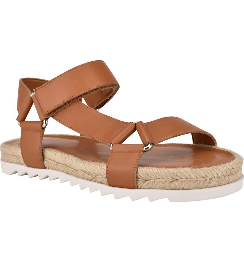 Jecca Strappy Sandal | Nordstrom