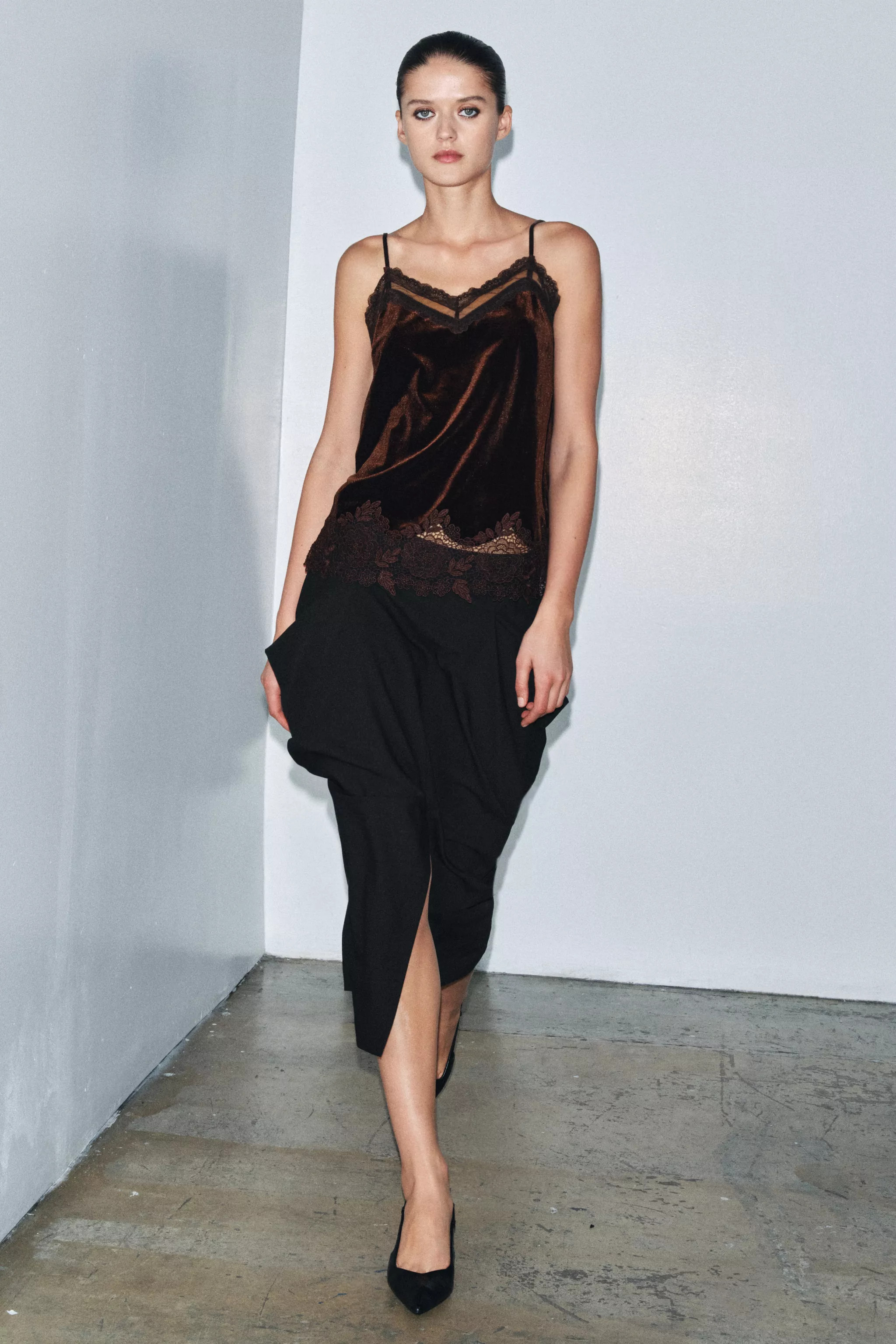 VELVET LACE CAMISOLE TOP | Zara Canada