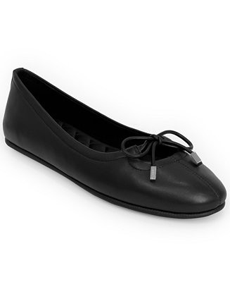 Size: | Macy's