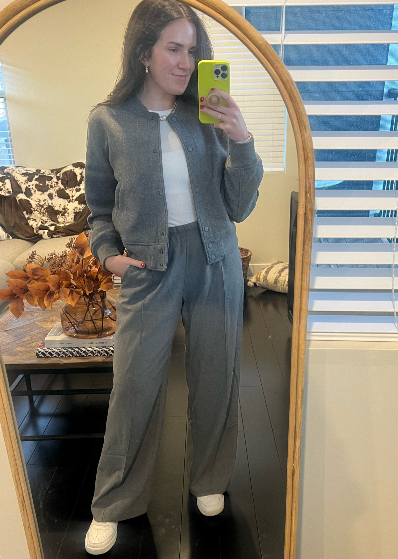 Groutfit but make it chic 👩🏻‍🦳 I’ve been loving Gap’s basics and street wear! Great for work, running errands, or dressing it up. The quality is always great and fits true to size 🤍 and they have some great deals going on rn! 

#LTKWorkwear #LTKHoliday #LTKCyberWeek