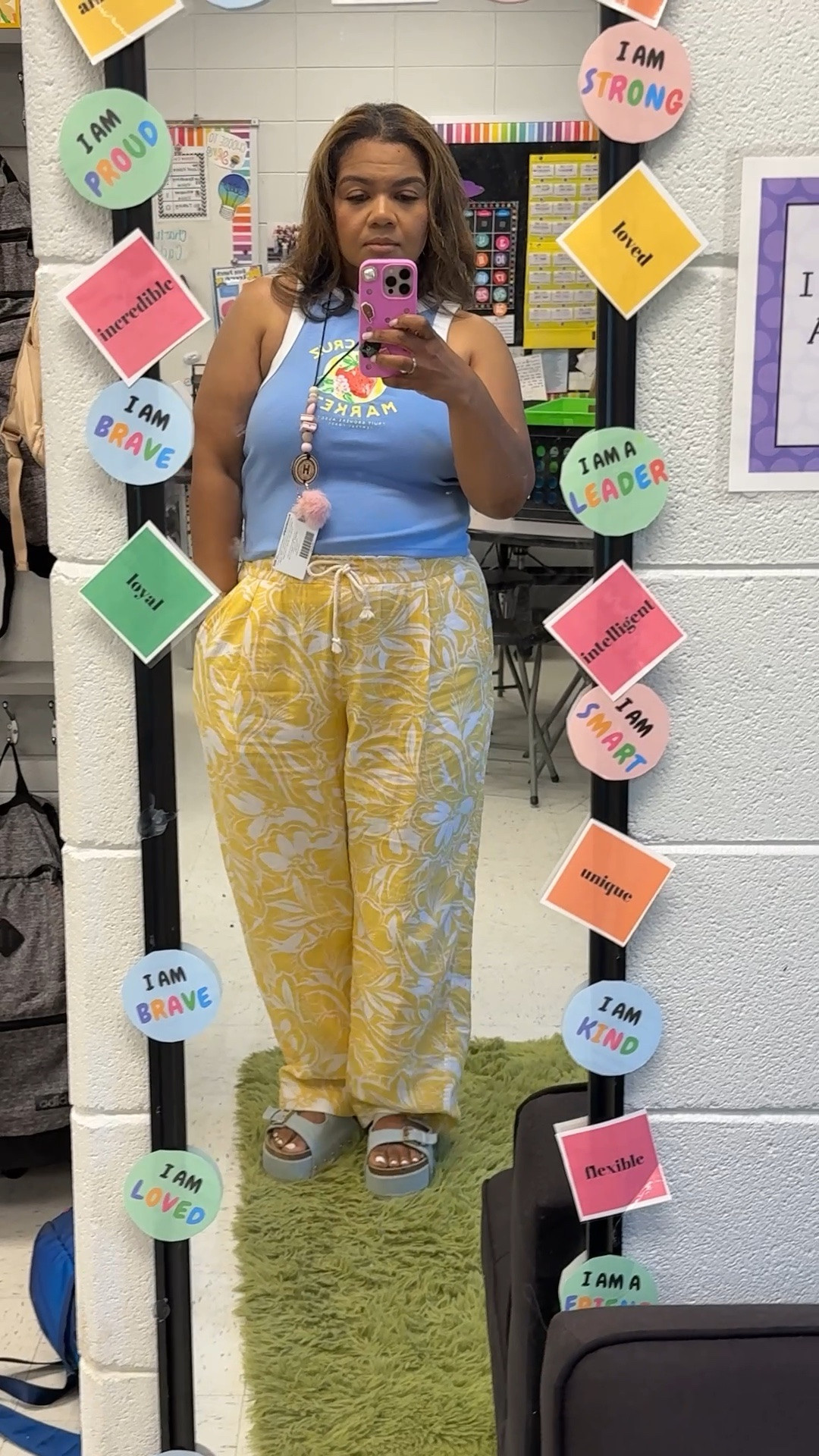 Wrapping up the school year with the cutest OOTD

#LTKootd #LTKSaleAlert