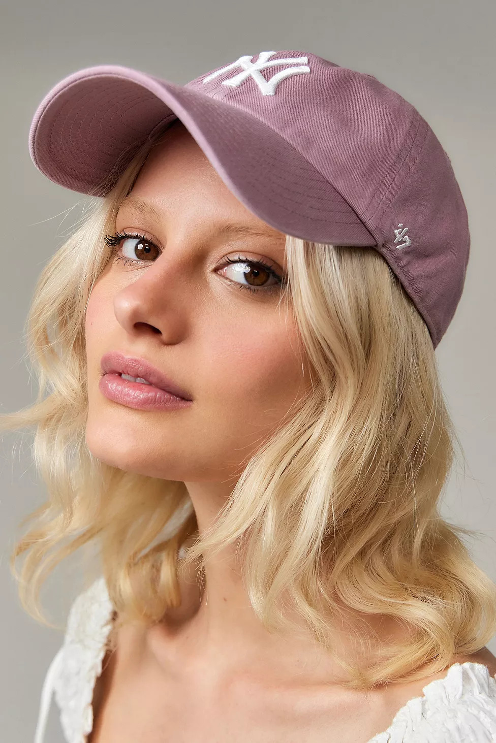 '47 Brand NY Yankees Clean Up Cap | Urban Outfitters (EU)