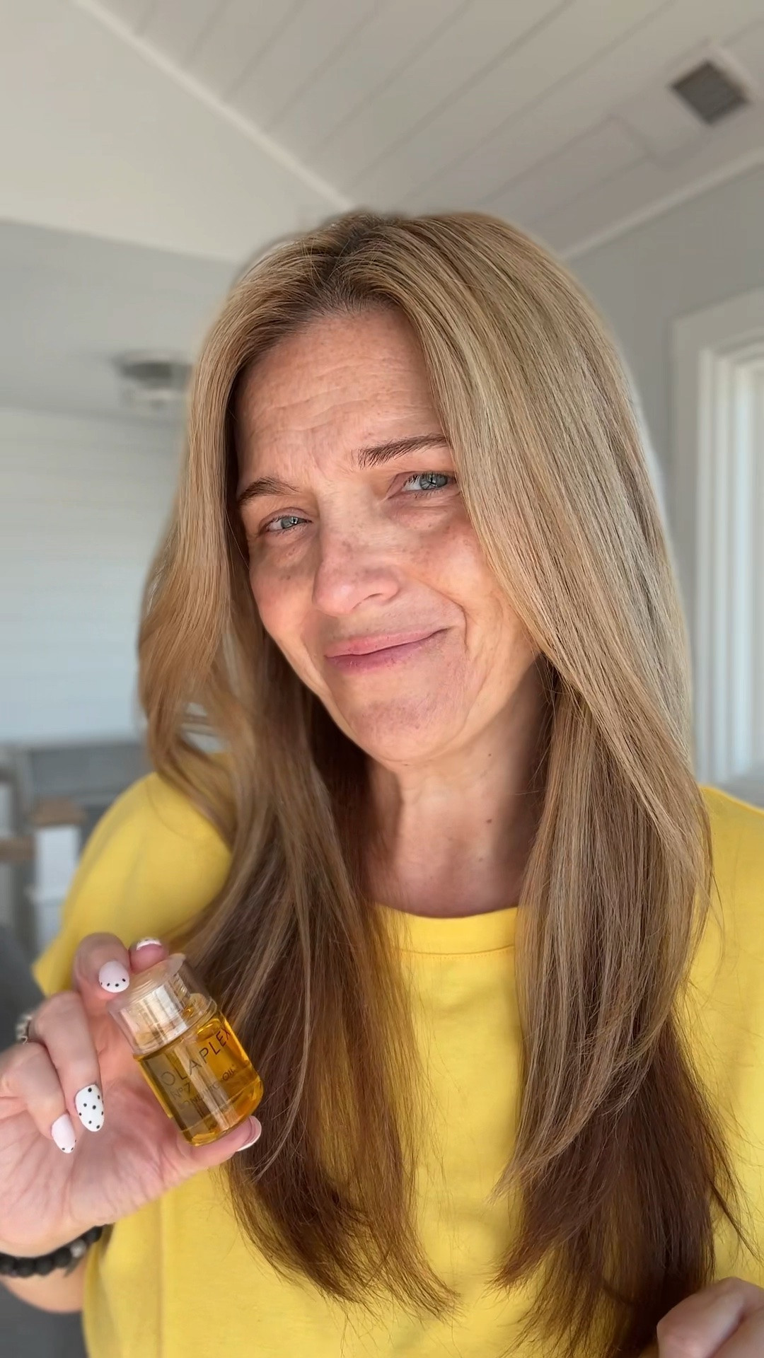 One oil. Endless benefits. 💫 The Olaplex Bonding Oil strengthens hair bonds, tames frizz, adds shine, and protects from heat damage all in one lightweight drop. Use it before styling, after styling, or whenever your hair needs a boost. This is the product I will never run out of.

#LTKmorningroutine #LTKBeauty #LTKmomlife