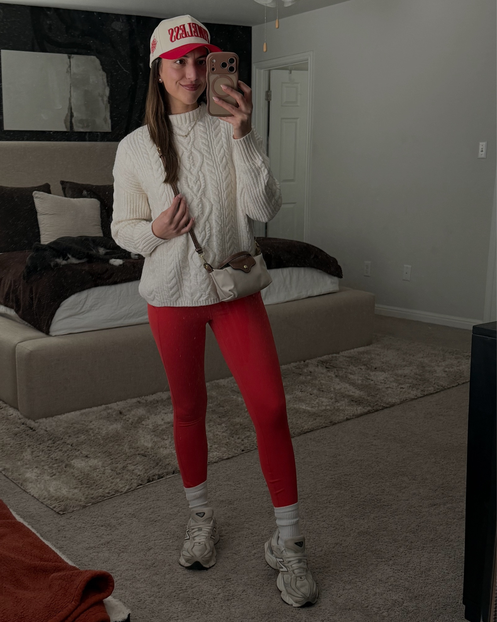 Casual winter mom outfit to run errands that I pulled together this weekend and I loved how it turned out ❤️

#LTKmomlife #LTKActive #LTKootd
