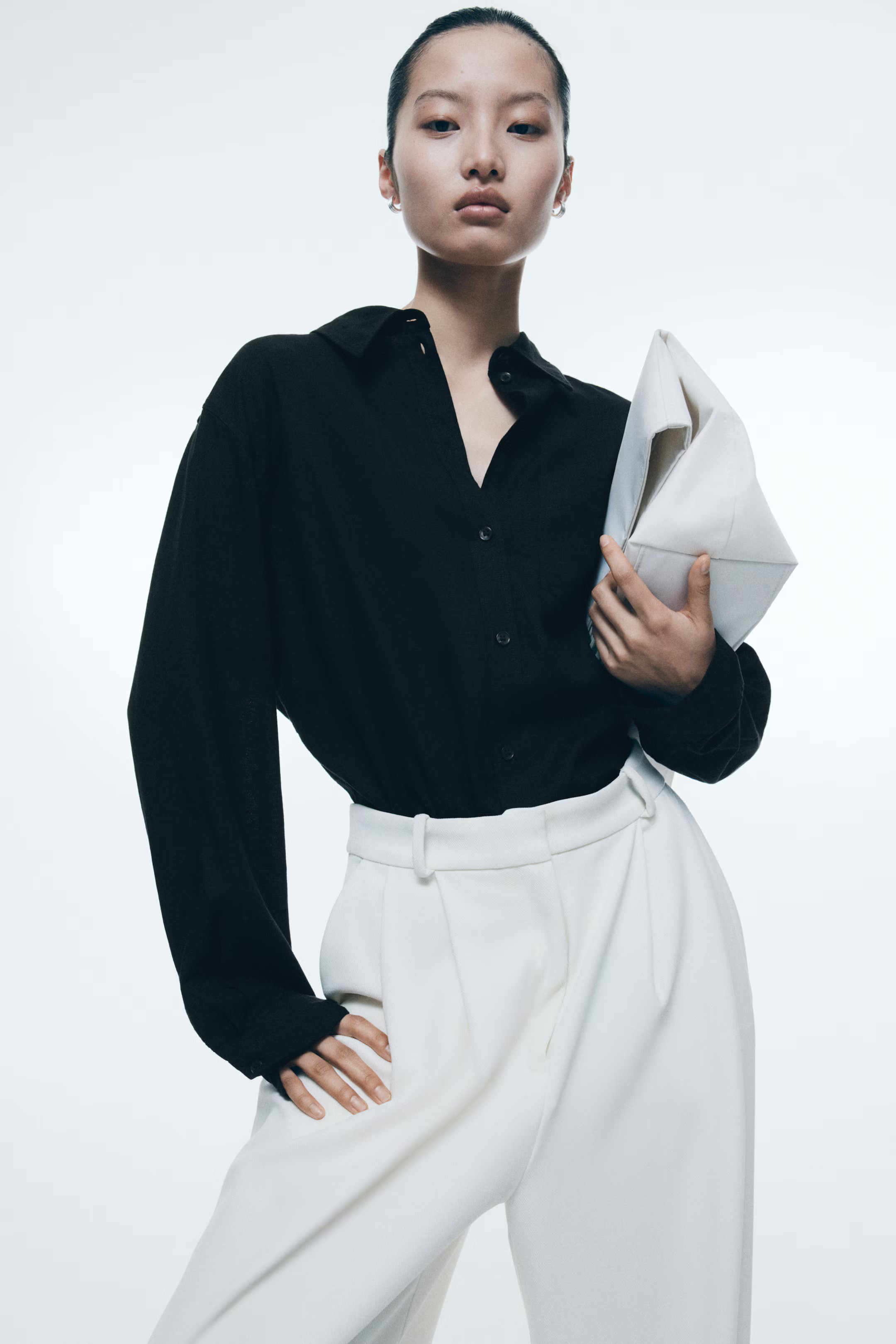 Linen-blend shirt | H&M (UK, MY, IN, SG, PH, TW, HK)