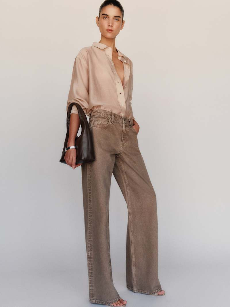 Cary Low Rise Slouchy Wide Leg Jeans | Reformation (Global)
