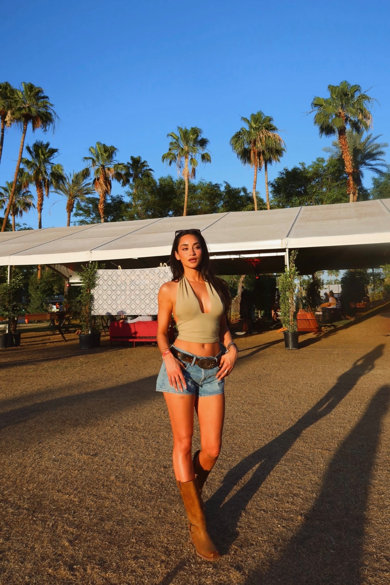 day 1 stagecoach
top: xs
shorts: 26
boots: 7.5

#LTKFestival #LTKootd #LTKdayinmylife