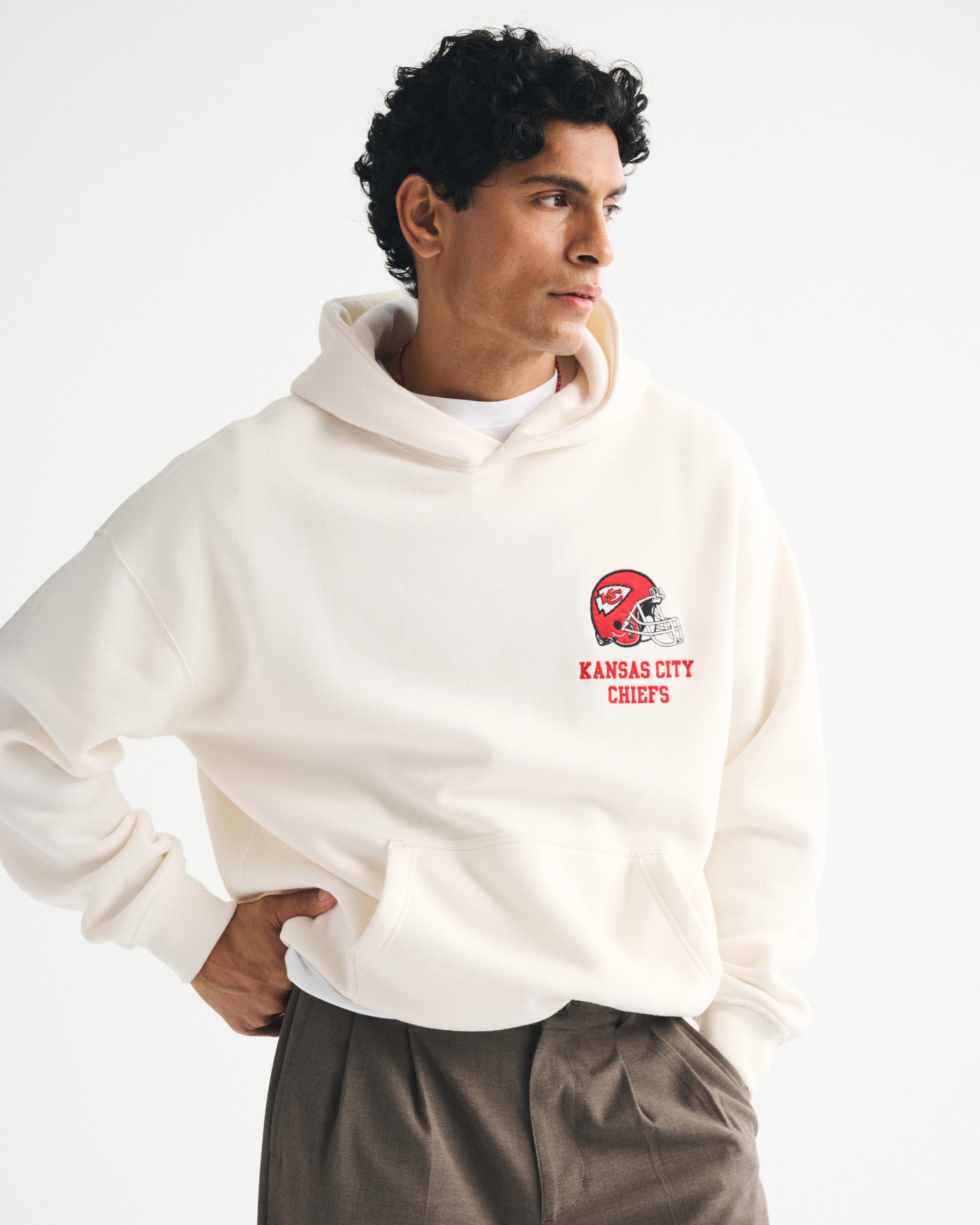 Kansas City Chiefs Graphic Popover Hoodie | Abercrombie & Fitch (US)