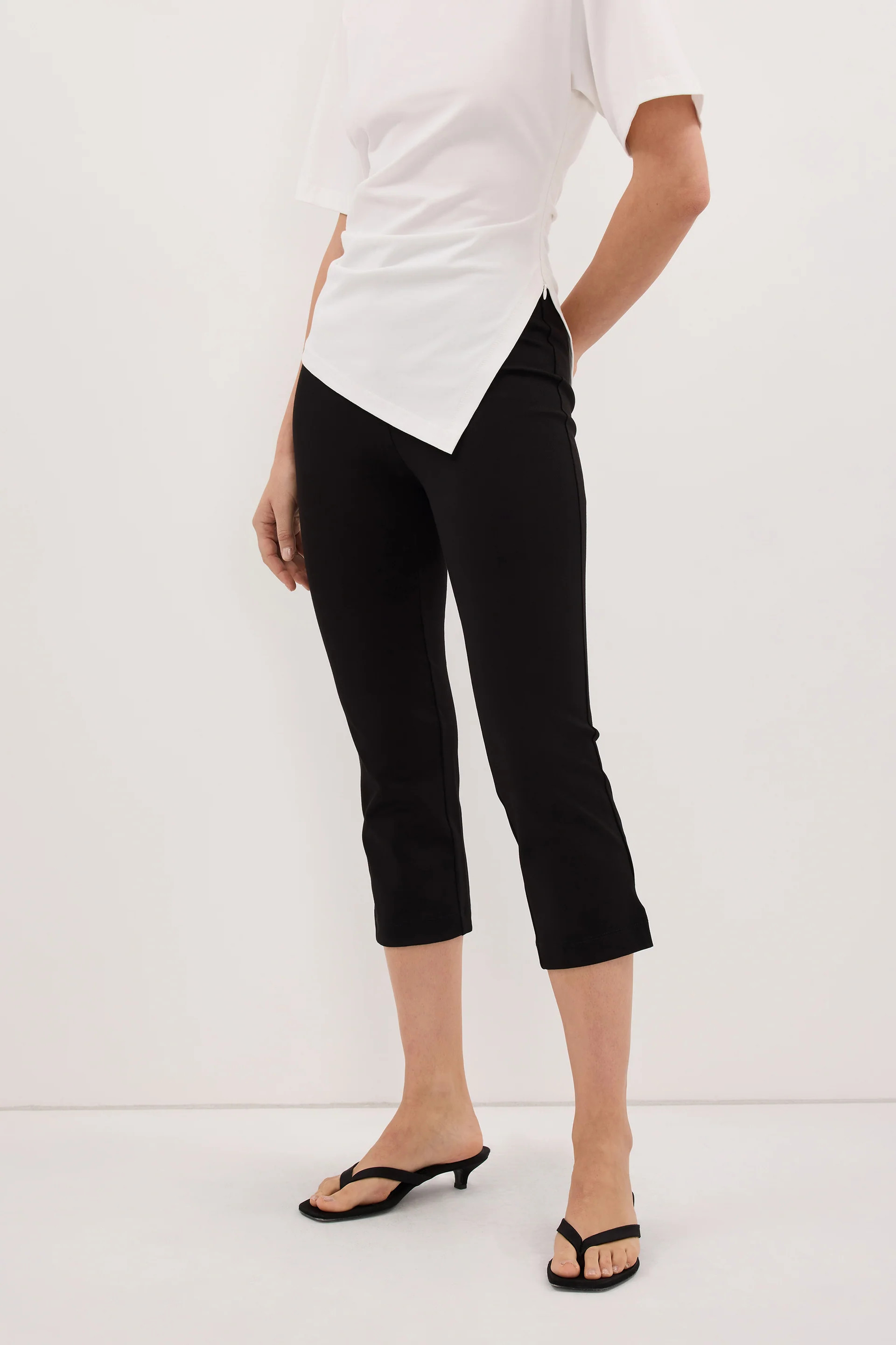 DEMI BLACK 7/8 PANT | DISSH
