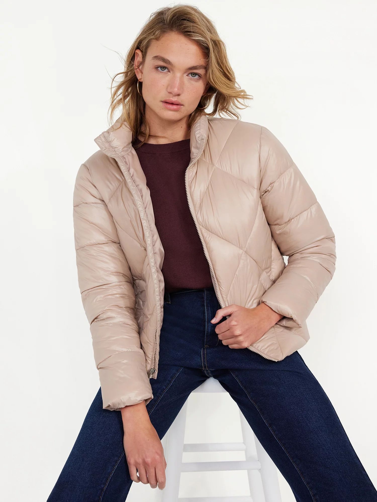 Time and Tru Women's Short Quilted Puffer Jacket, Sizes XS-3X | Walmart (US)