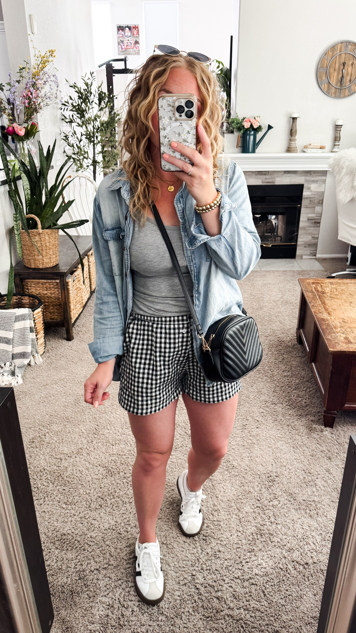 Casual spring and summer outfit — chambray button down shirt, grey tank top with built in bra, gingham checkered pants, black crossbody bag and adidas sneakers 







Won’t pull up products from Published Posts, won’t let you click on product links when tagging products to see if items are still in stock.

#LTKootd #LTKSaleAlert #LTKPetite