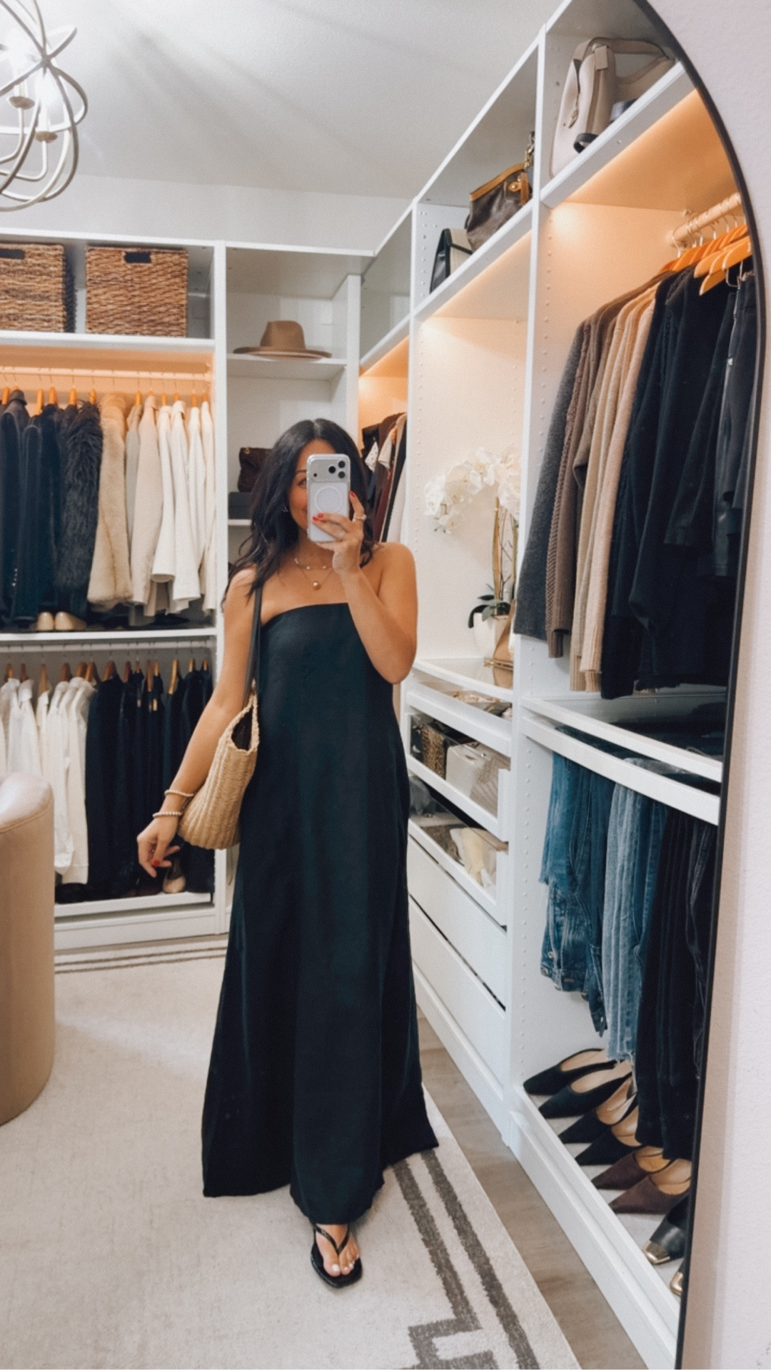 The most comfortable dress- has a smoked back that gives stretch in the bodice. Linen, side pockets… so good for spring. Fits TTS I’m wearing a small

@Quince #quincepartner


#LTKOver40 #LTKootd