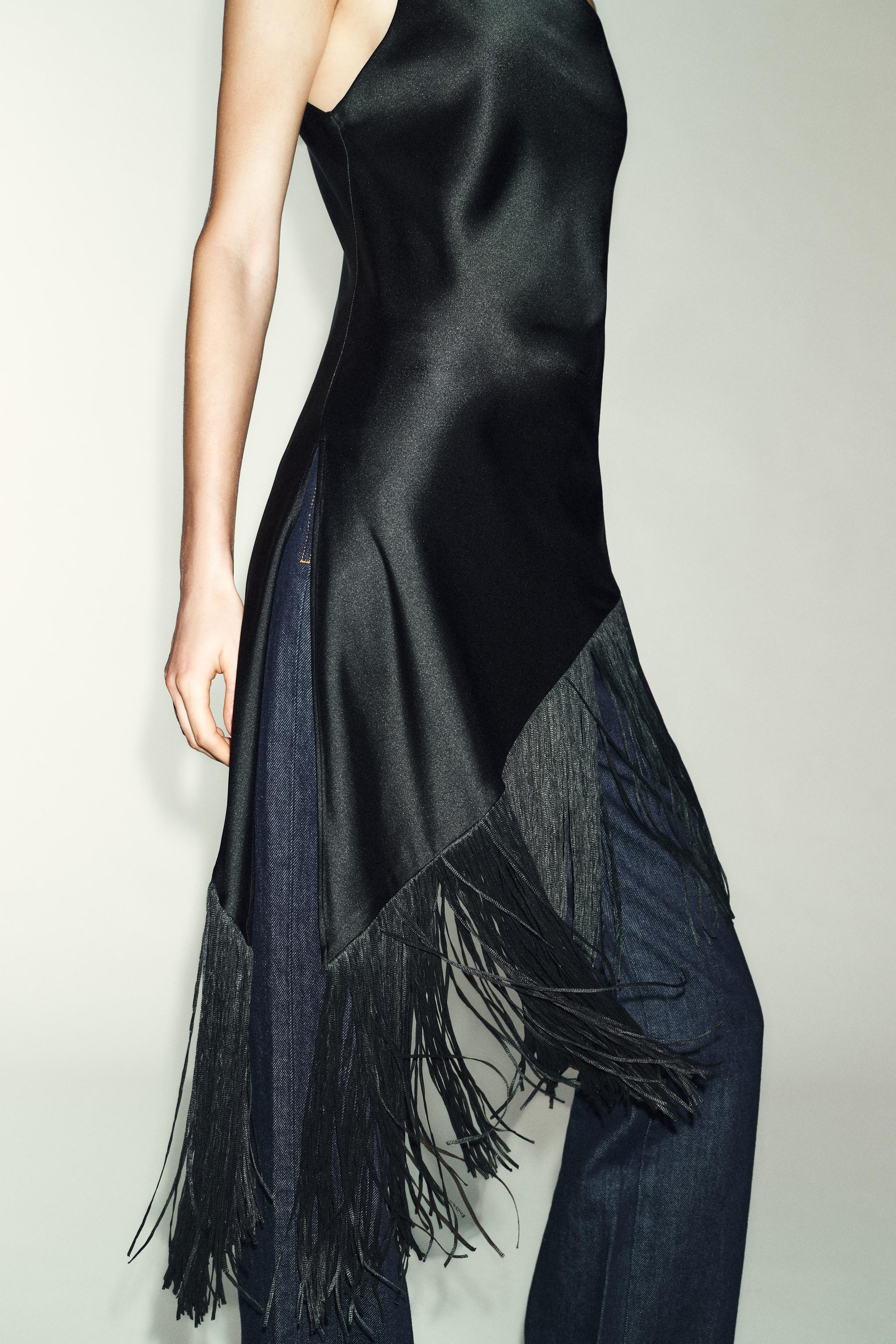 FLOWY SATIN EFFECT FRINGED TOP | Zara US