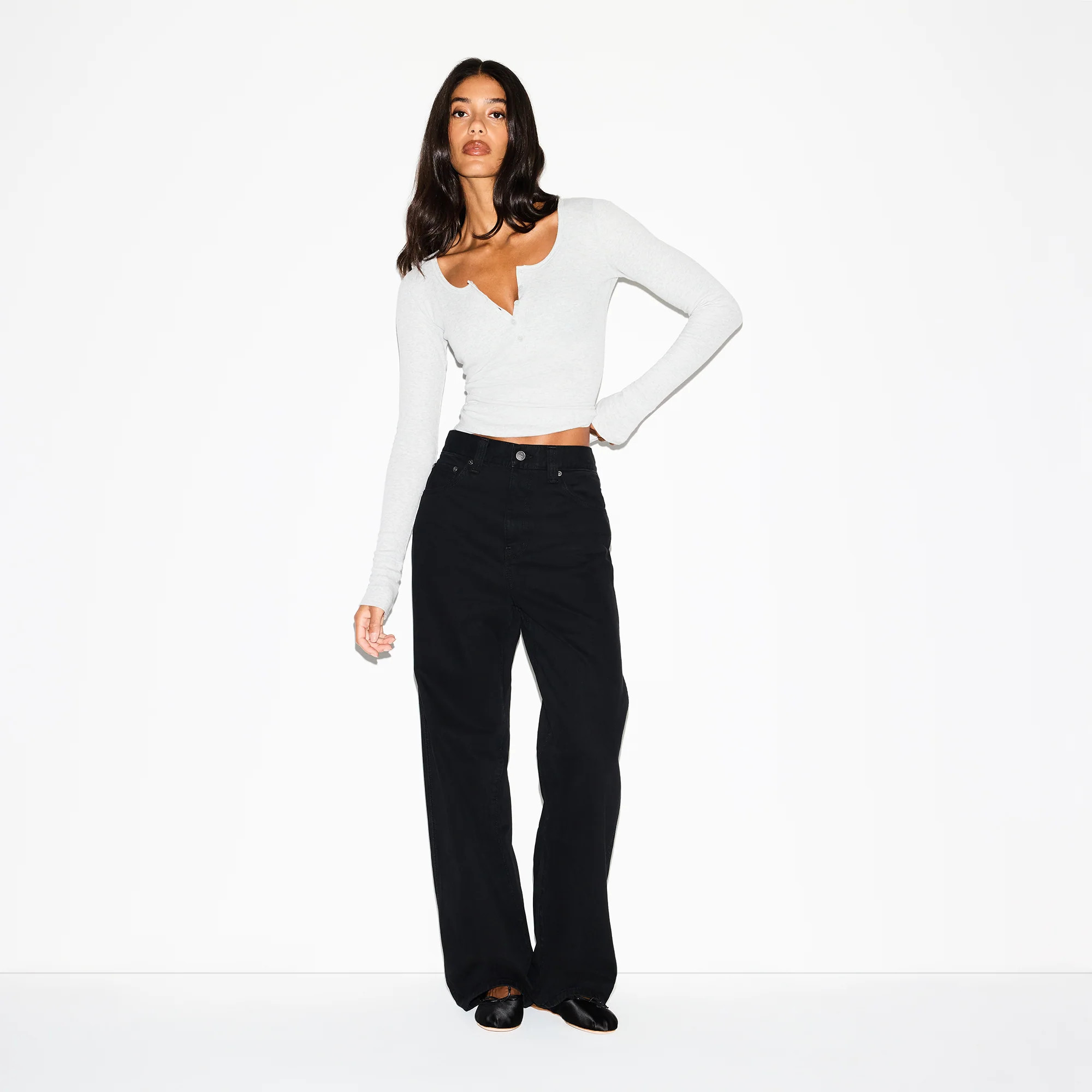 COTTON RIB SCOOP NECK HENLEY | LIGHT HEATHER GREY | SKIMS | SKIMS (US)