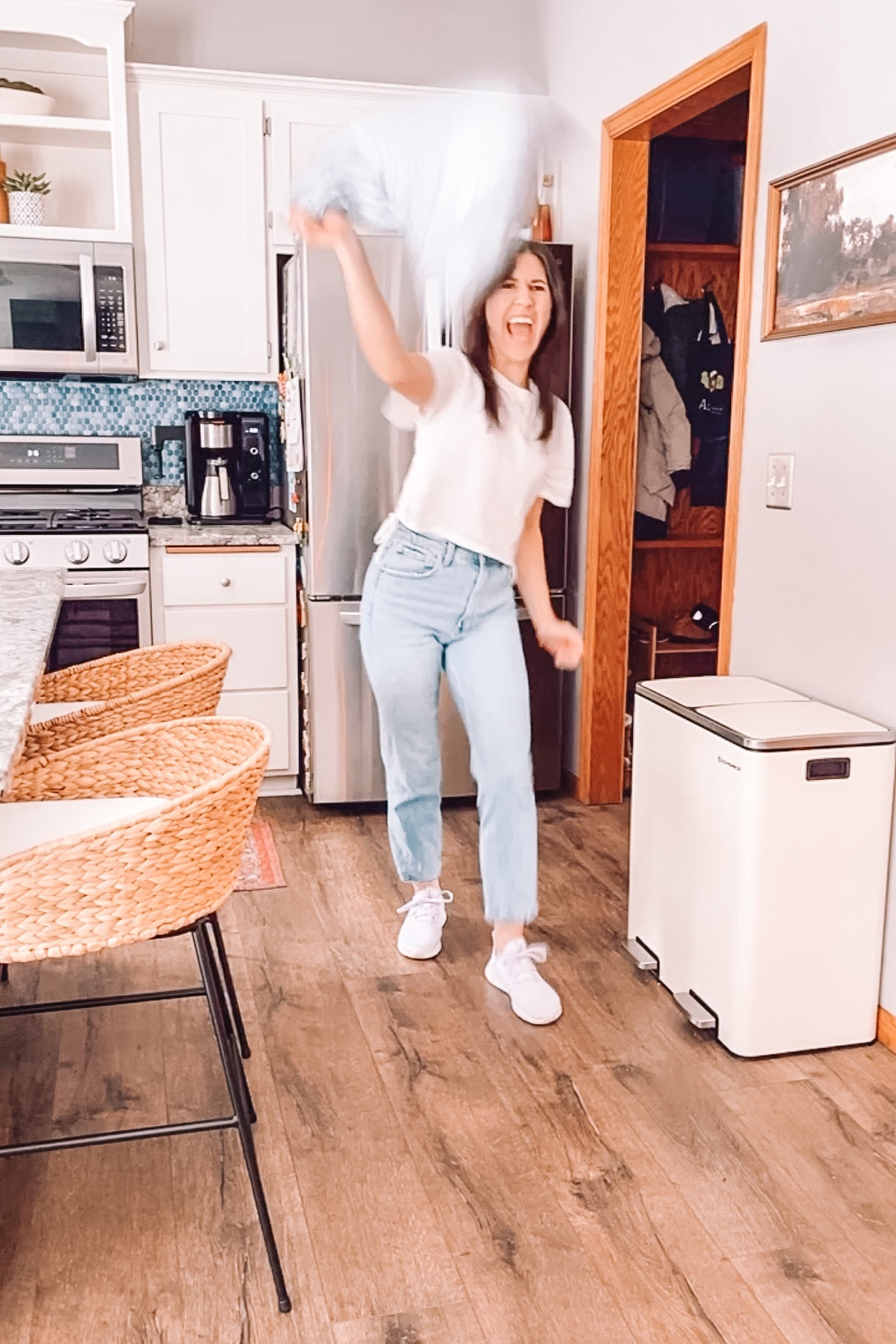 Abercrombie straight ankle jeans, fit tts
Target style cropped tee
Kitchen decor 
Bar stools 
Trash can, dual garbage 
Adidas sneakers 
Runner rug
Home decor 
Amazon finds 
Casual outfits 


#LTKstyletip #LTKhome #LTKFind