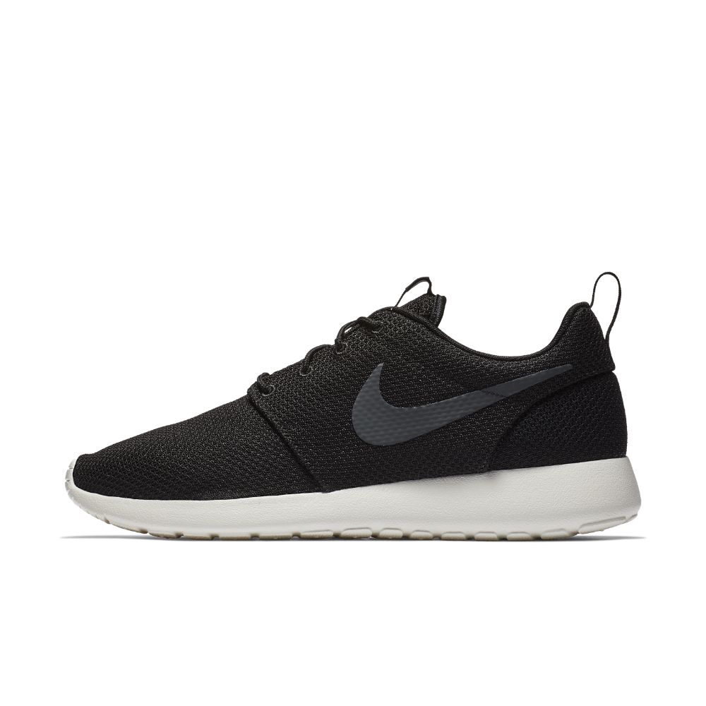 Nike Roshe One Men's Shoe Size 6 (Black) | Nike (US)