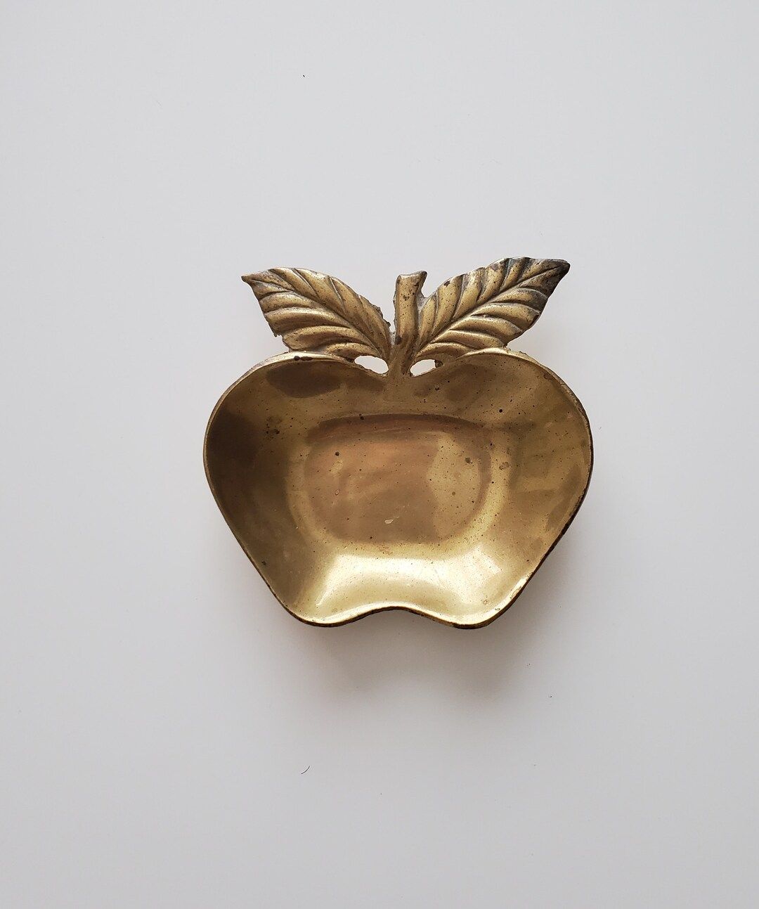 Vintage Brass Apple Dish / Brass / Catch-All / Brass Apple tray / Retro / Vintage Apple | Etsy (CAD)