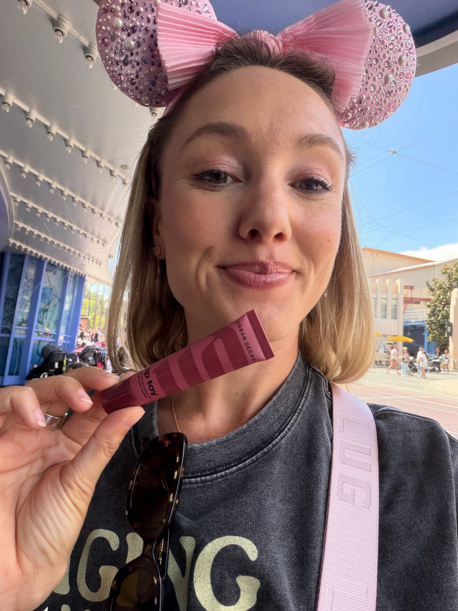 Oh Urban Decay absolutely SLAYED with this lip oil. New fav, and the colors are gorgeous. This is shade drizzled 😍💖 lip oil that’s also a stain and is so light and not sticky 👏

#LTKSeasonal #LTKBeauty